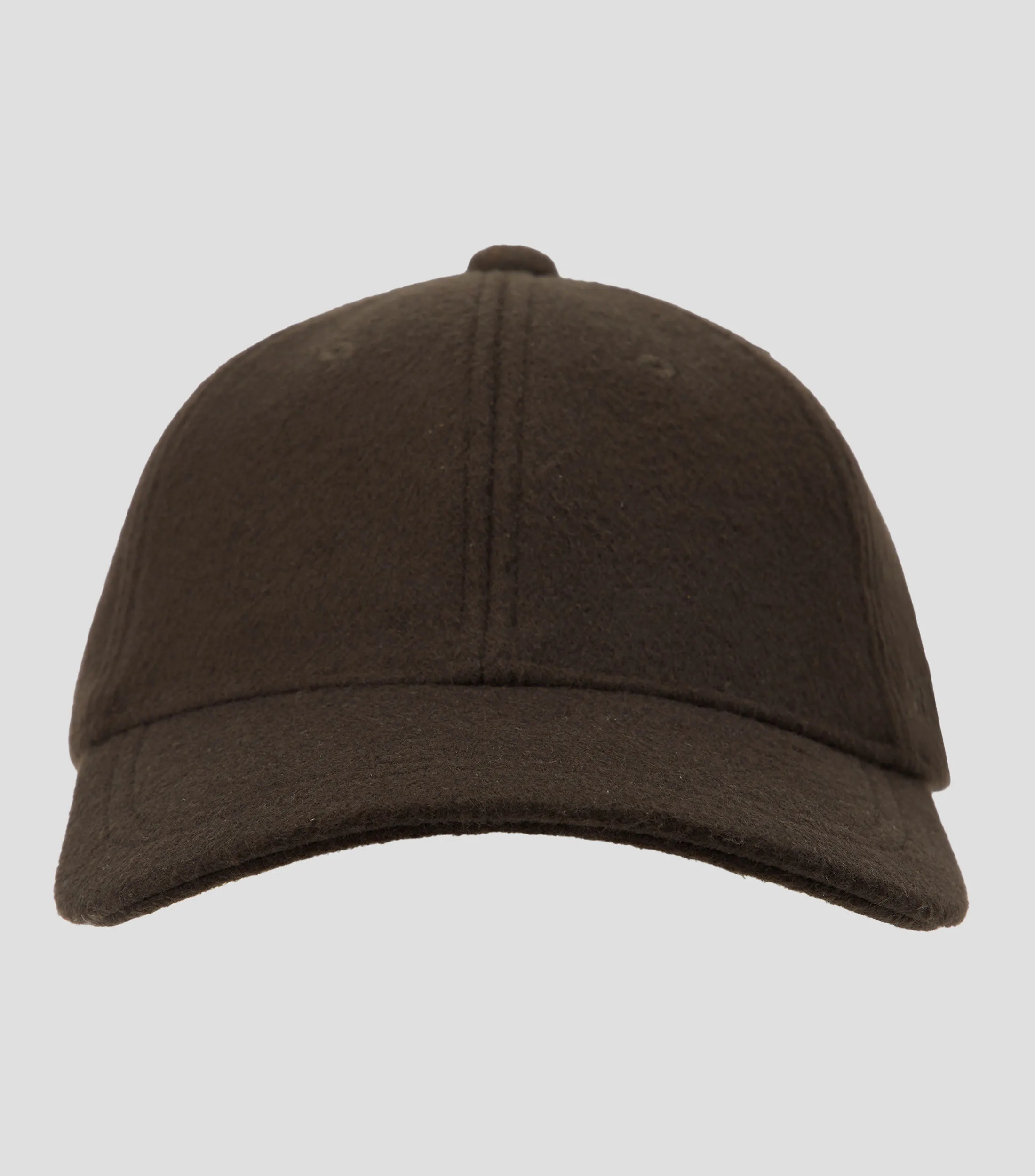 0662_Emporio Armani Gorra con bordado verde militar Hombre
