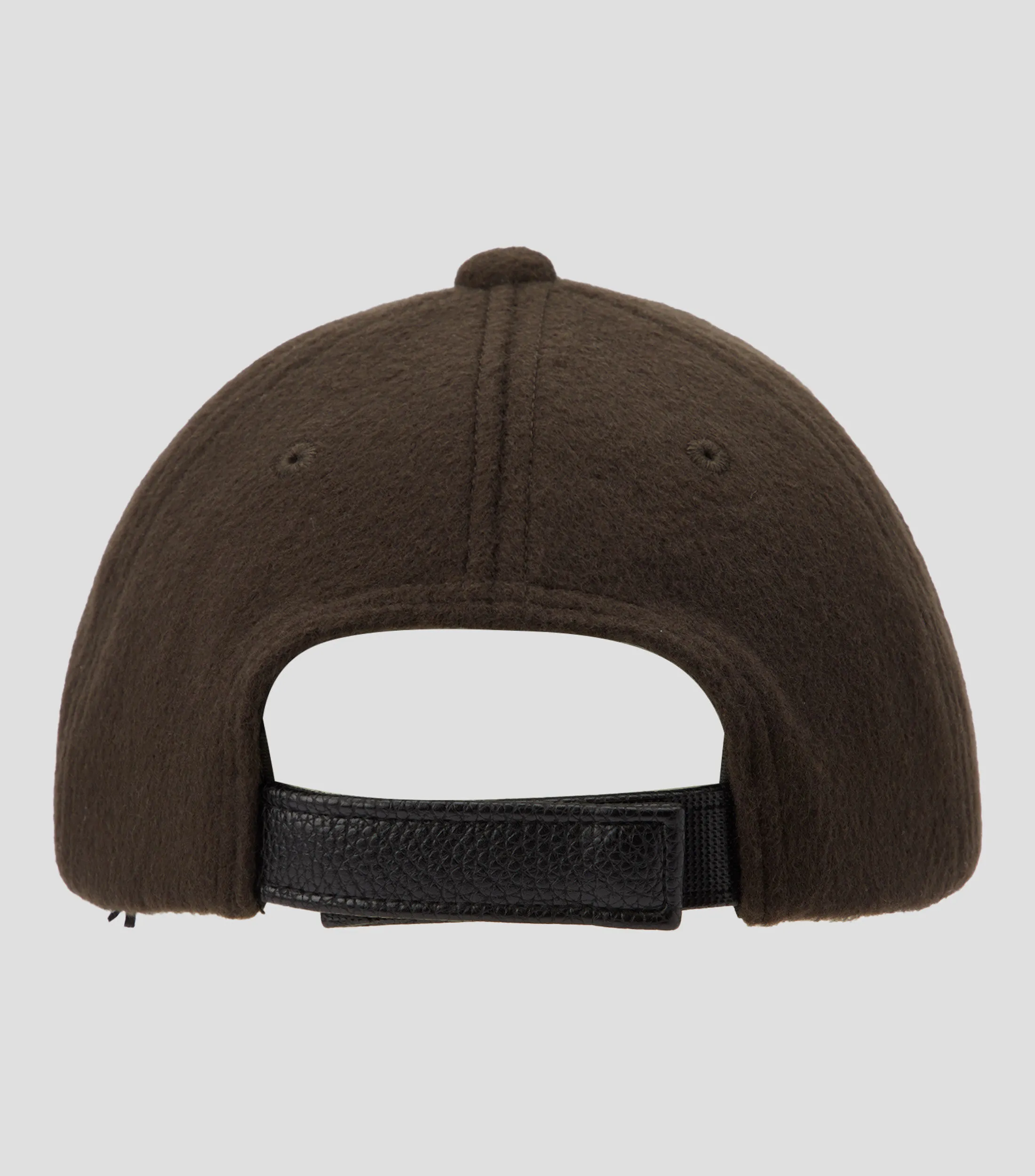 0662_Emporio Armani Gorra con bordado verde militar Hombre