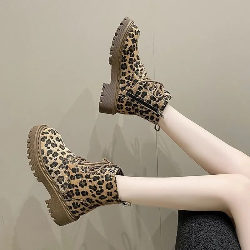 2024 Nuevas botas de envío gratis Diseñador para hombres zapatos para hombre marrón botas de nieve de invierno