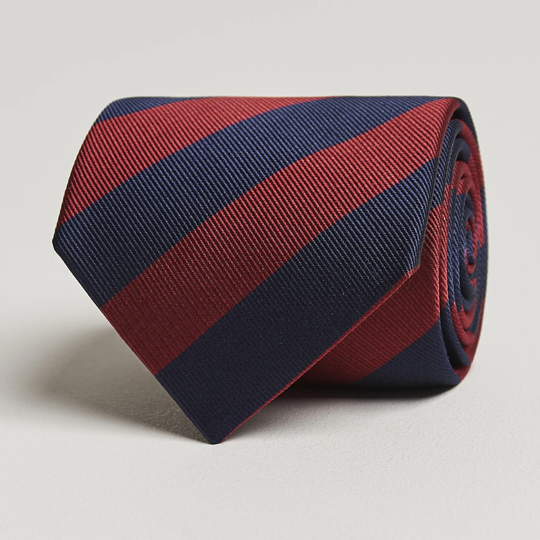 Amanda Christensen Regemental Stripe Classic Tie 8 cm Wine/Navy