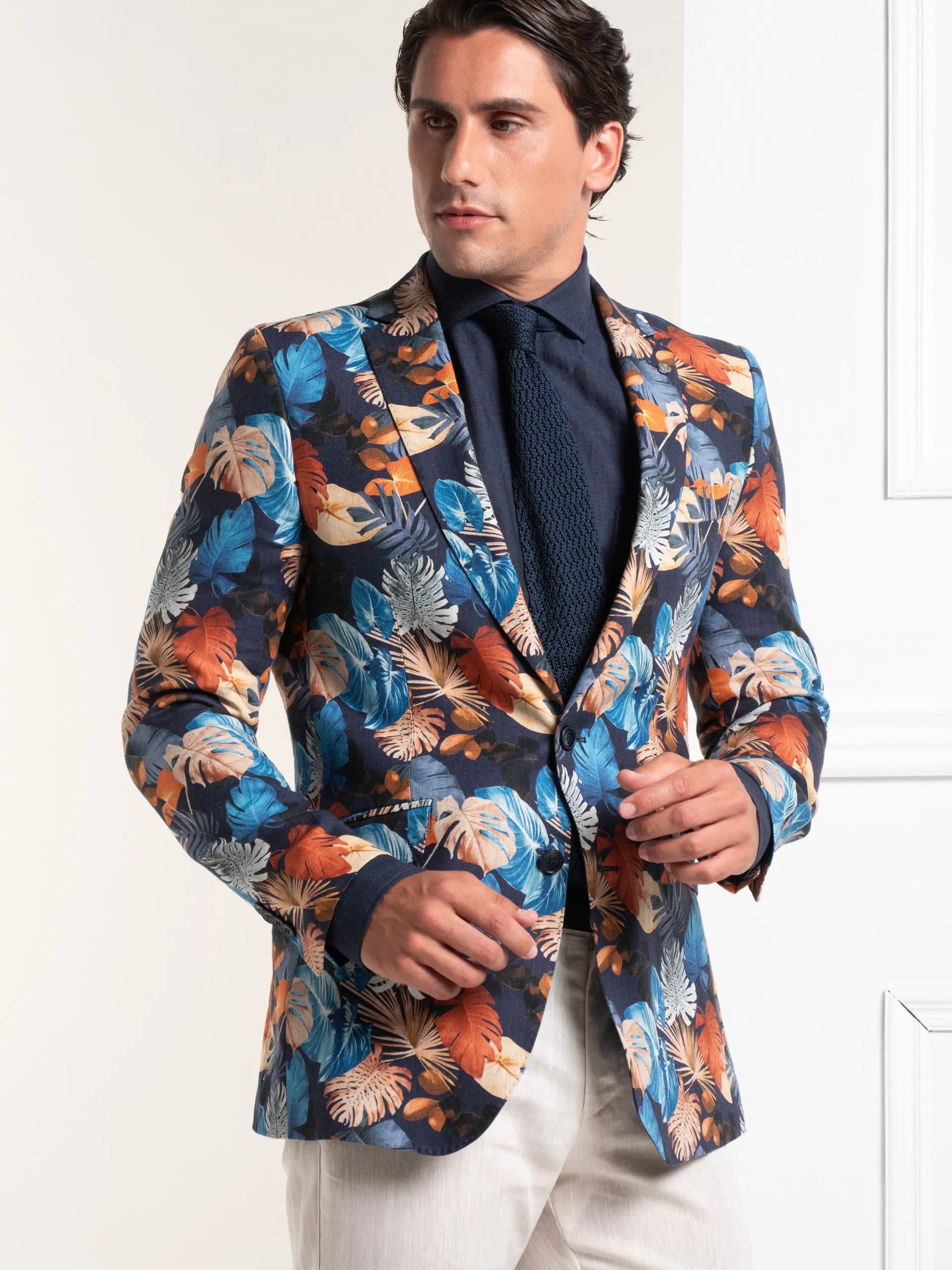 AMERICANA ESTAMPADA HOJAS MARINO NARANJA