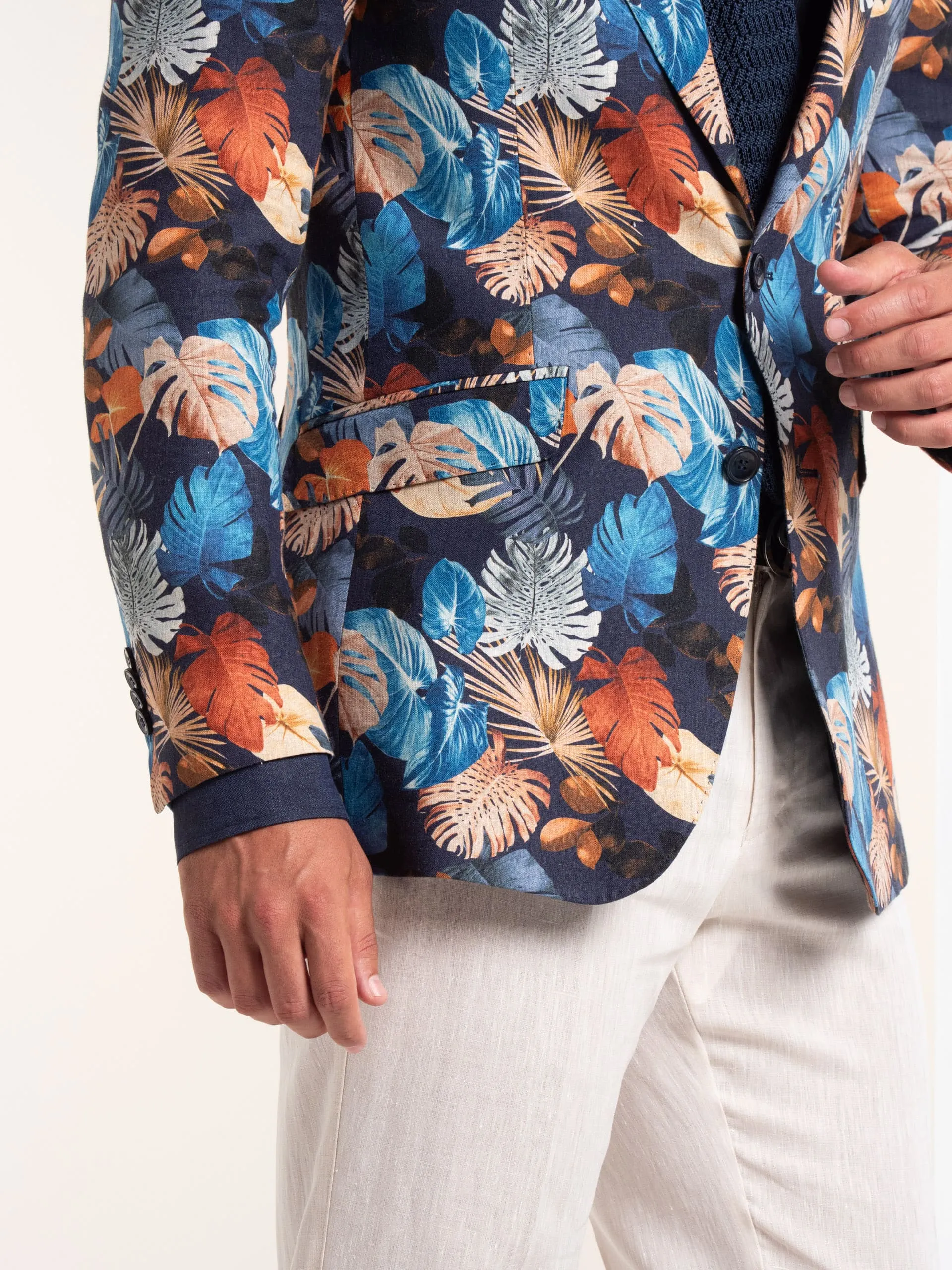 AMERICANA ESTAMPADA HOJAS MARINO NARANJA