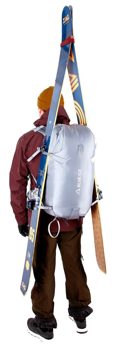 blue ice Kume 32 L
