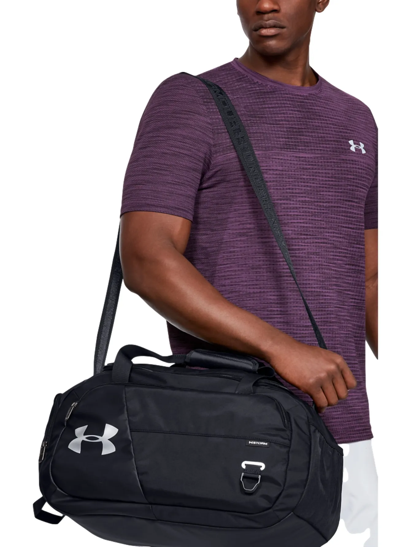 Bolso Deportivo Under Armour Undeniable Color Negro