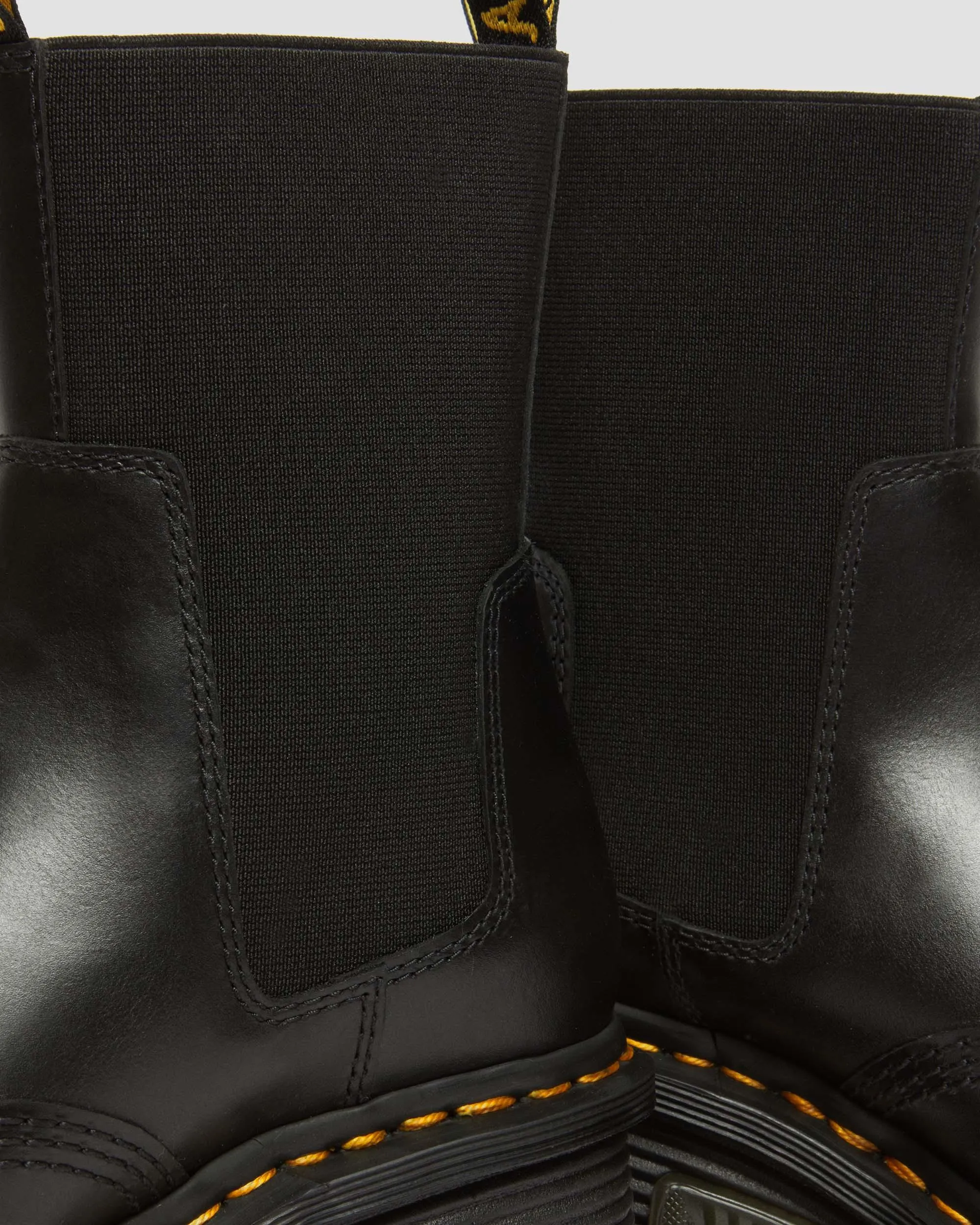 Botas Chelsea Corran de piel Atlas con tacón