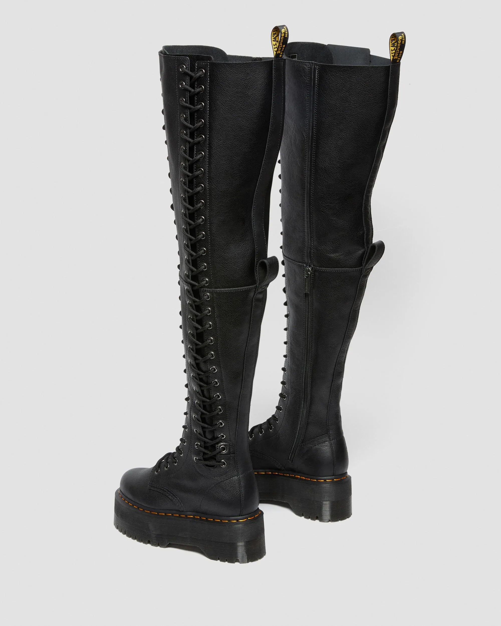 Botas con plataforma Azreya Max de 26 ojales en piel