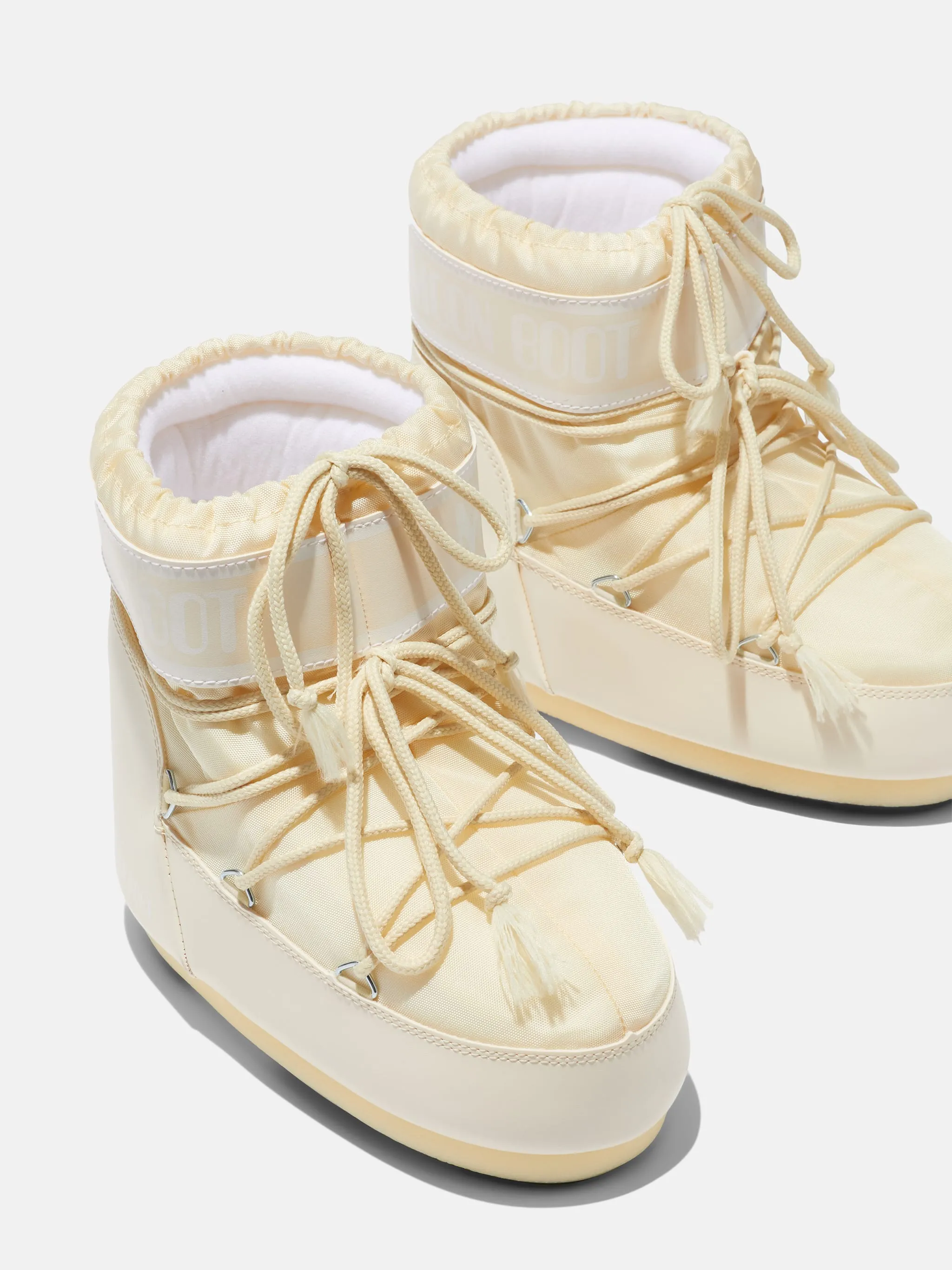 BOTAS ICON LOW CREAM DE NAILON