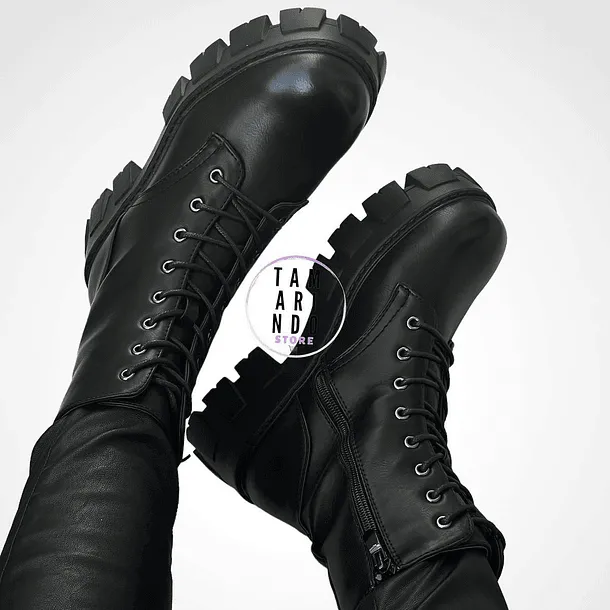 Botas negro eco cuero K03