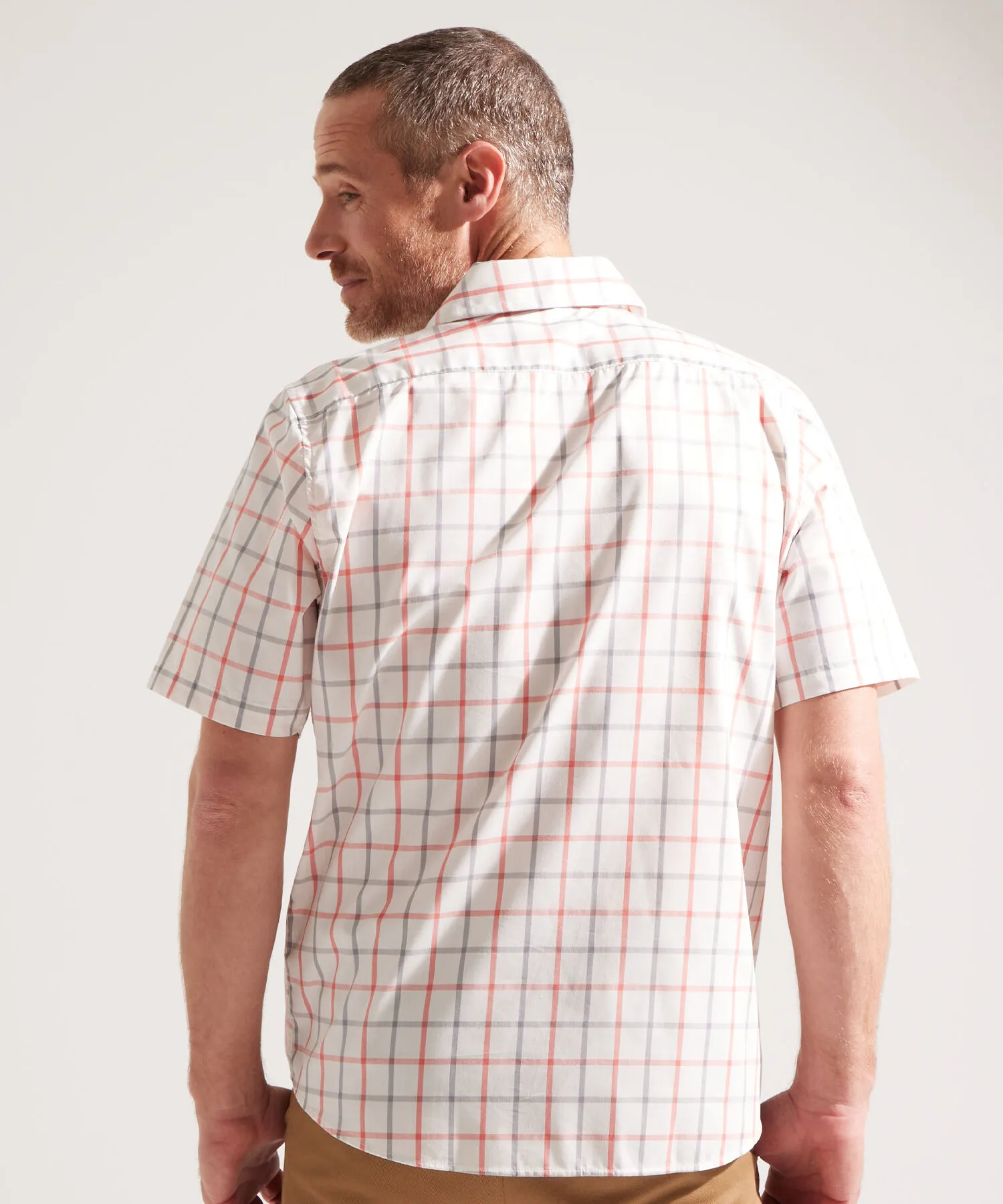 CAMISA A CUADROS MANGA CORTA