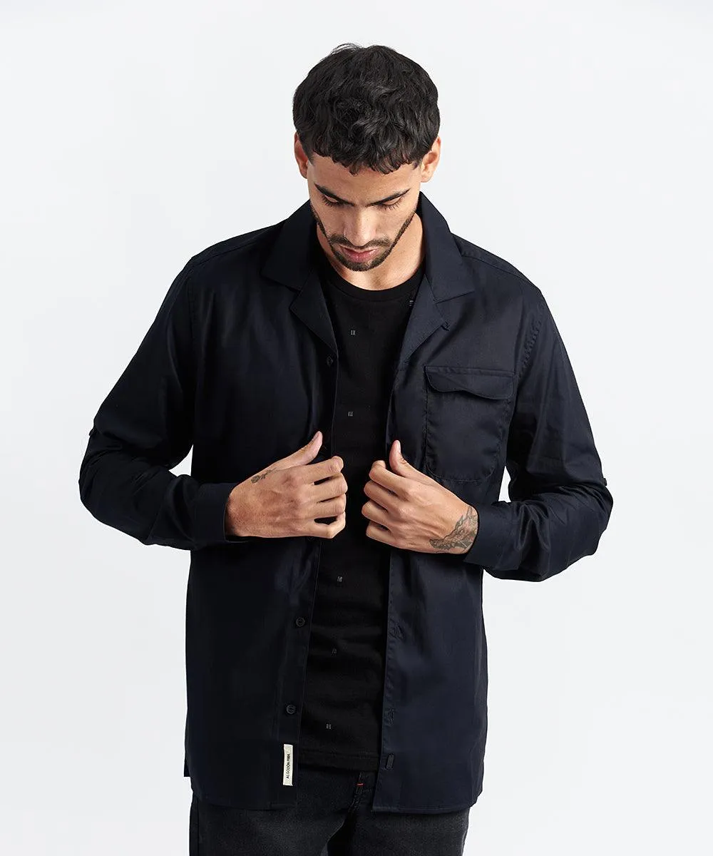 CAMISA MANGA LARGA CUELLO RESORT CON BOLSILLO ROLL UP CLASSIC FIT NEGRO PV24