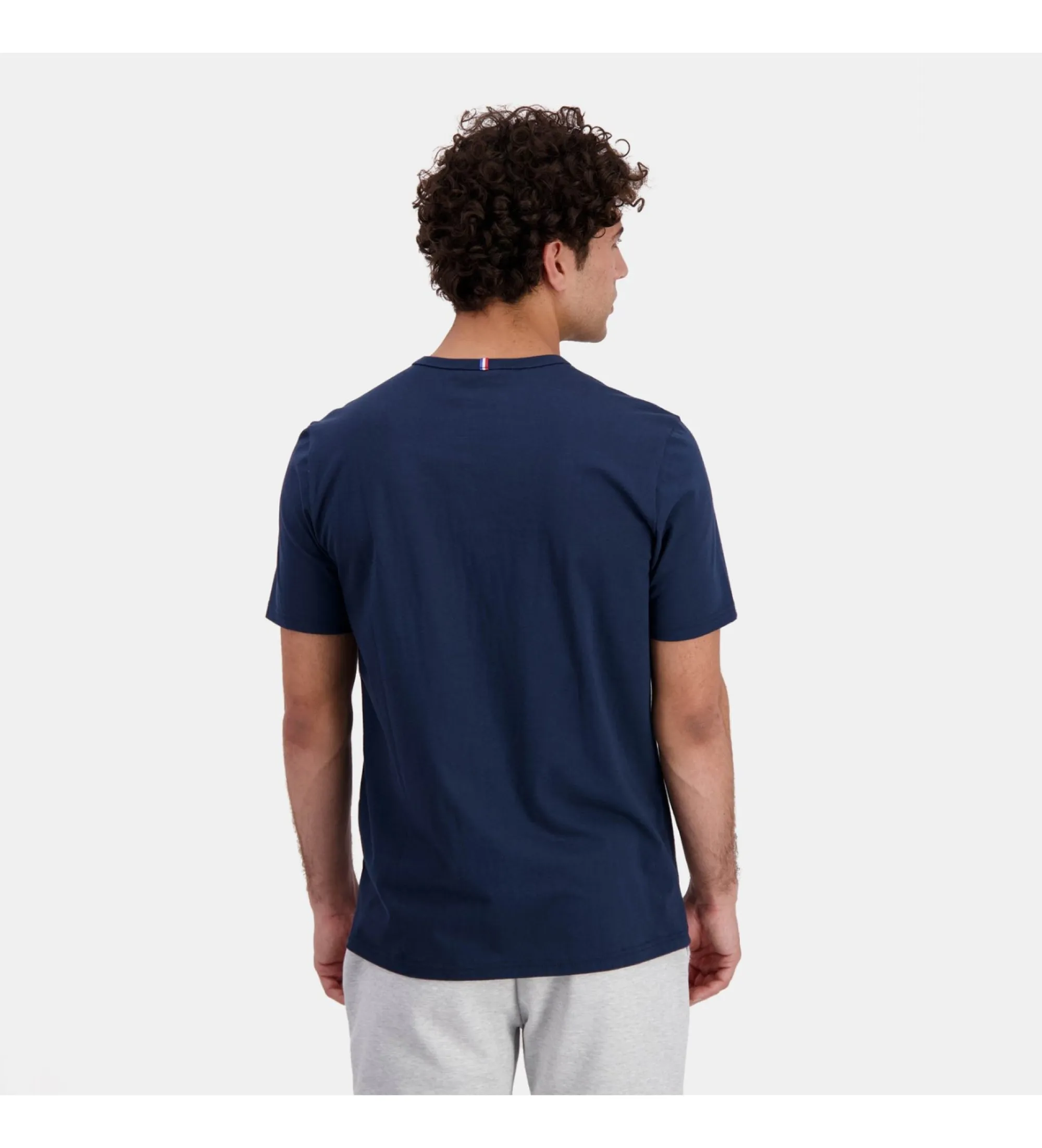Camiseta Essentiels marino
