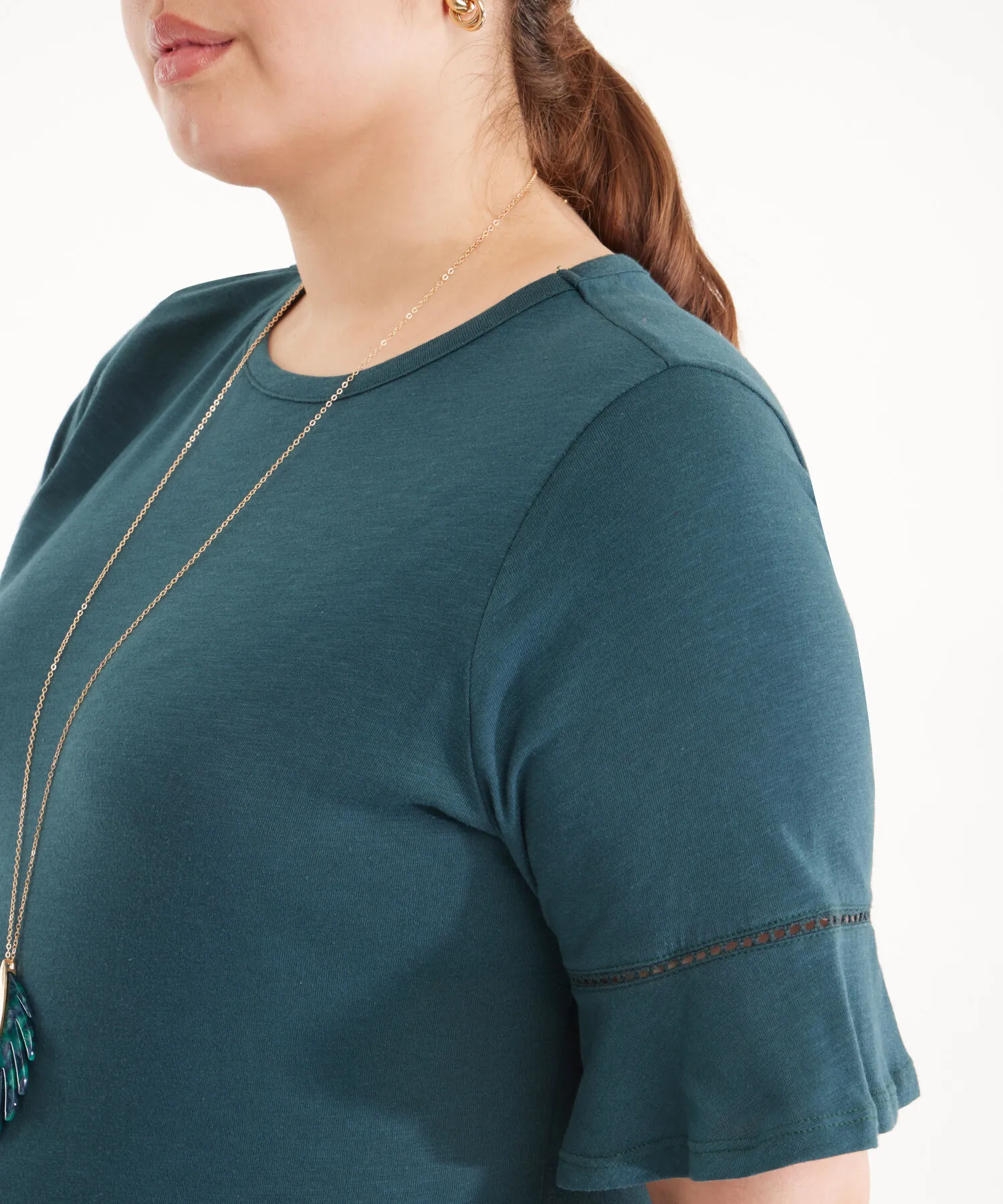 CAMISETA MANGA CORTA CON DETALLE DE ENCAJE