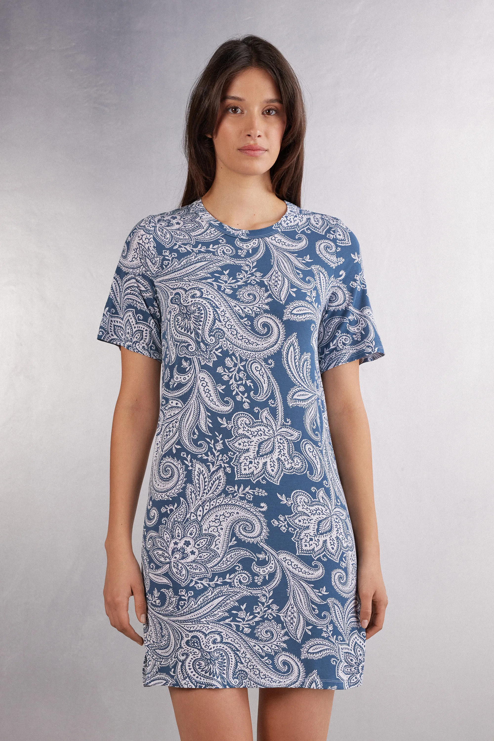 Camisón de Manga Corta en Viscosa de Bambú Flower Paisley
