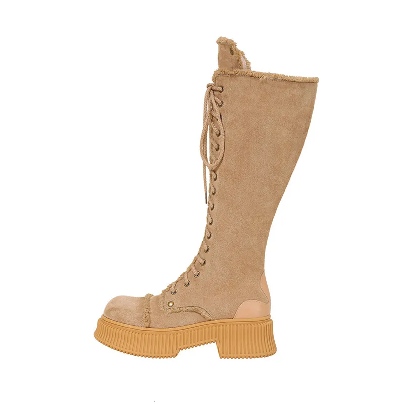 Correa de bordado de flores cruzadas Soled Soled Soled con botas caballerescas, botas de ante de trigo elevadas para mujeres