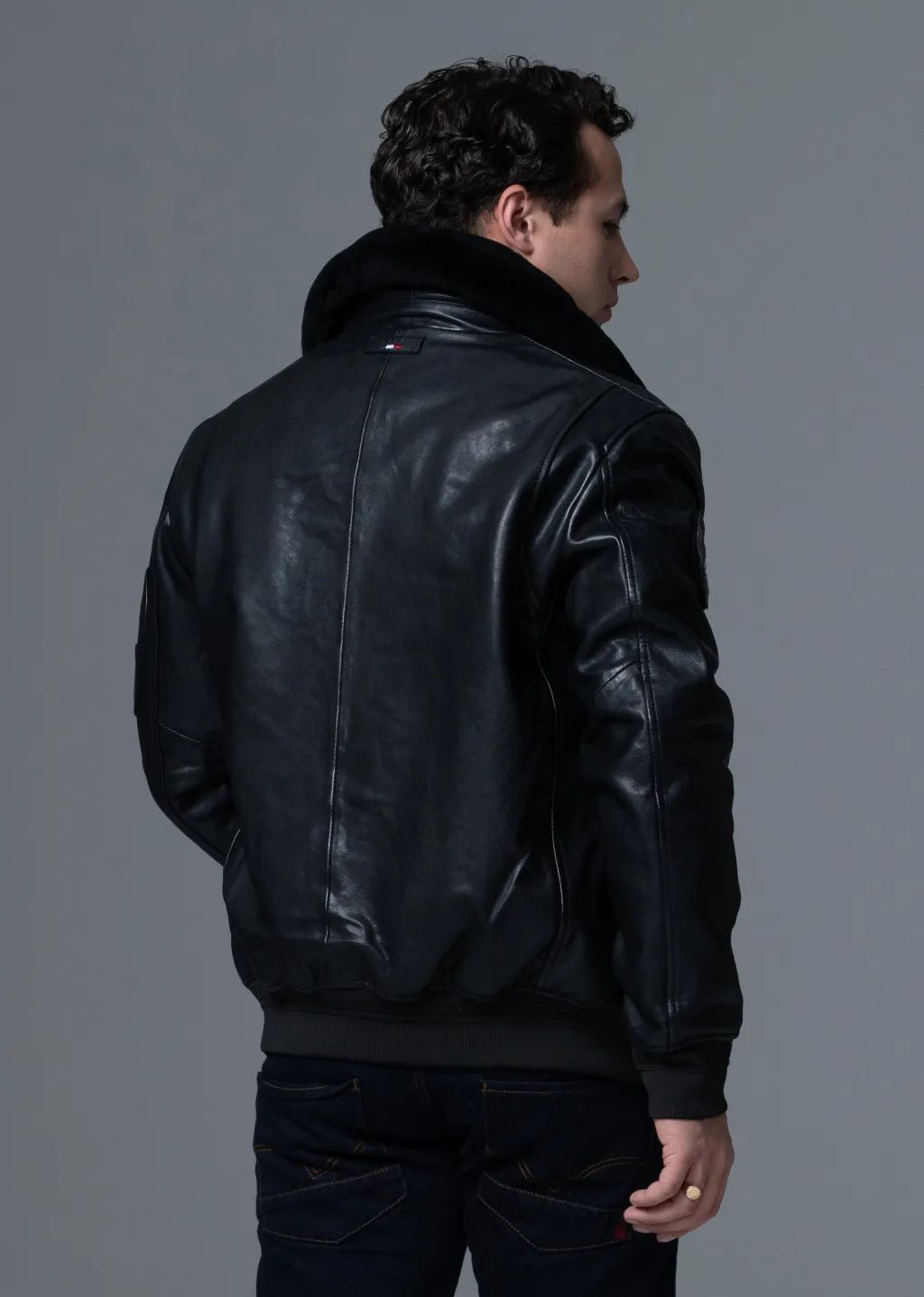 Cuero collector OFFICIAL 70 ALPHA PAF