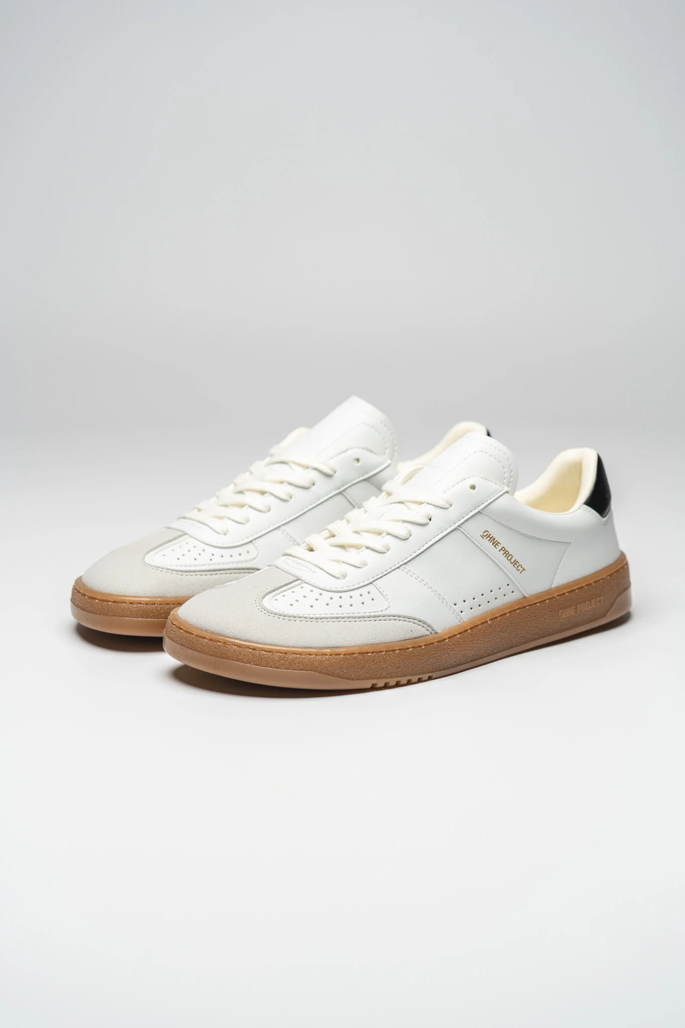 Deportiva Barefoot 070 Classic White – Ohne Project