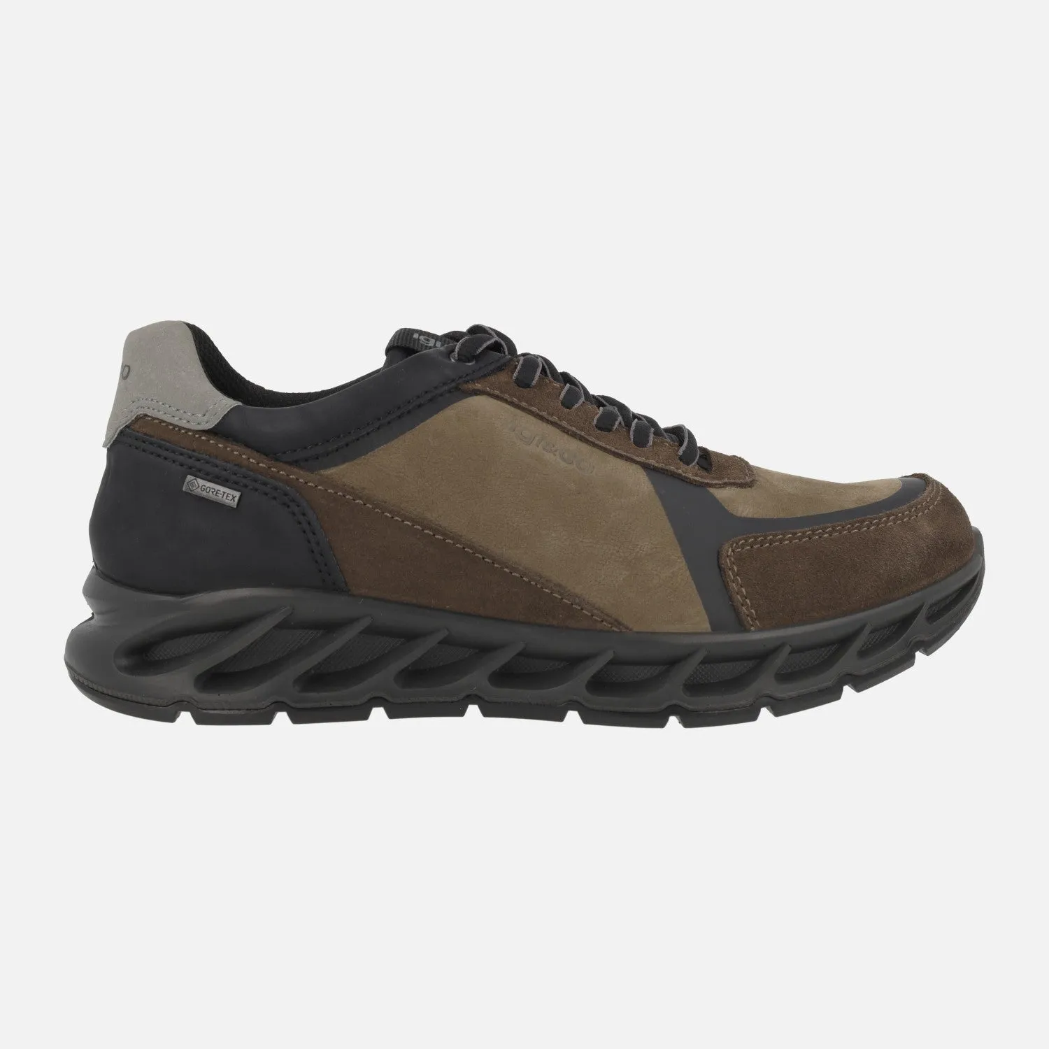 DEPORTIVAS MULTI MATERIAL EN COMBINADO MARRóN CON MEMBRANA GORETEX