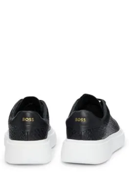 Deportivas tipo cupsole de piel con monogramas grabados