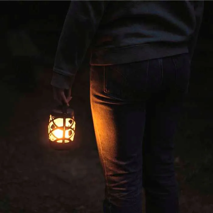 easy camp PYRO LANTERN lámpara 20 lm