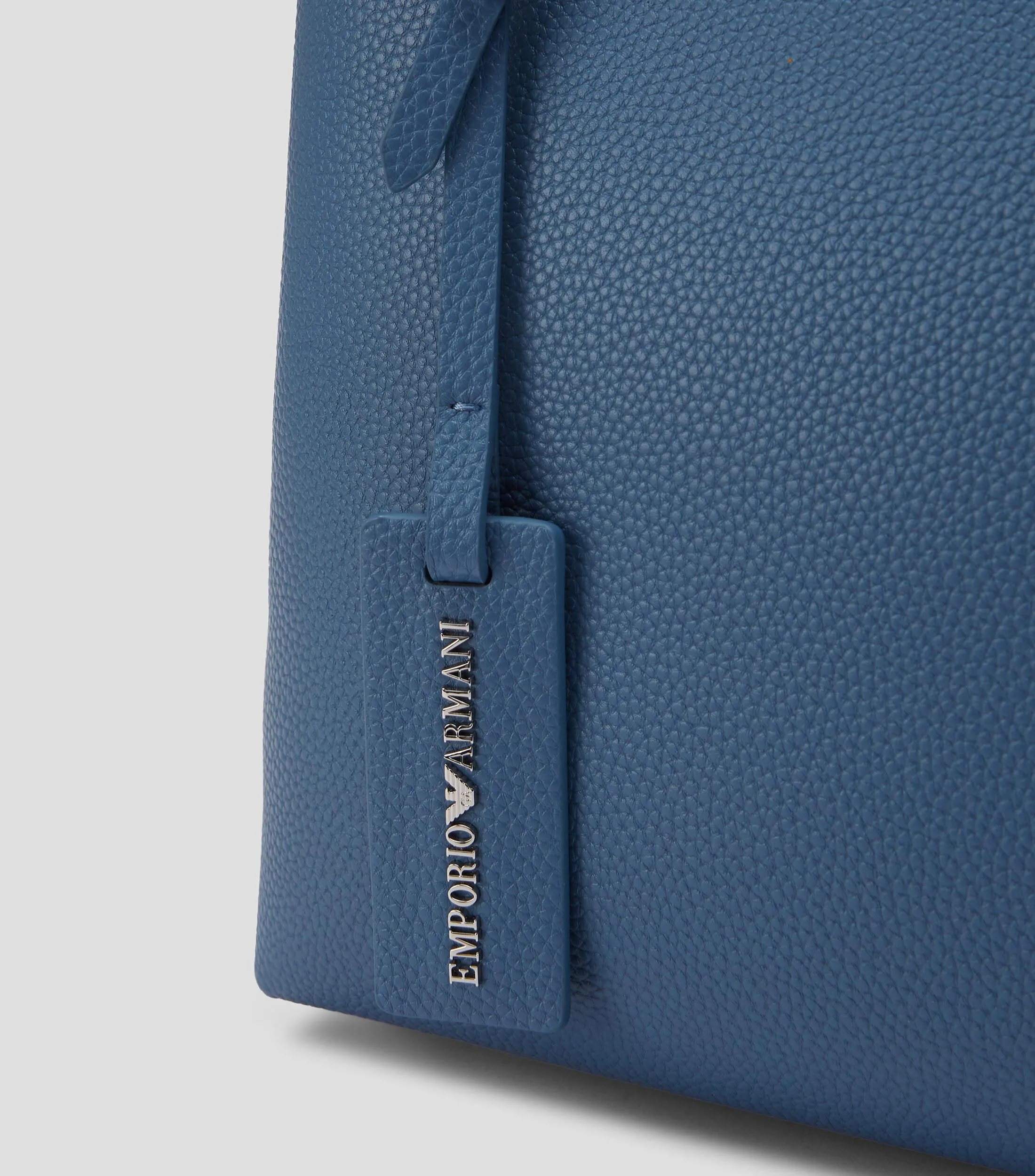 Emporio Armani Bolso crossbody granulado Mujer