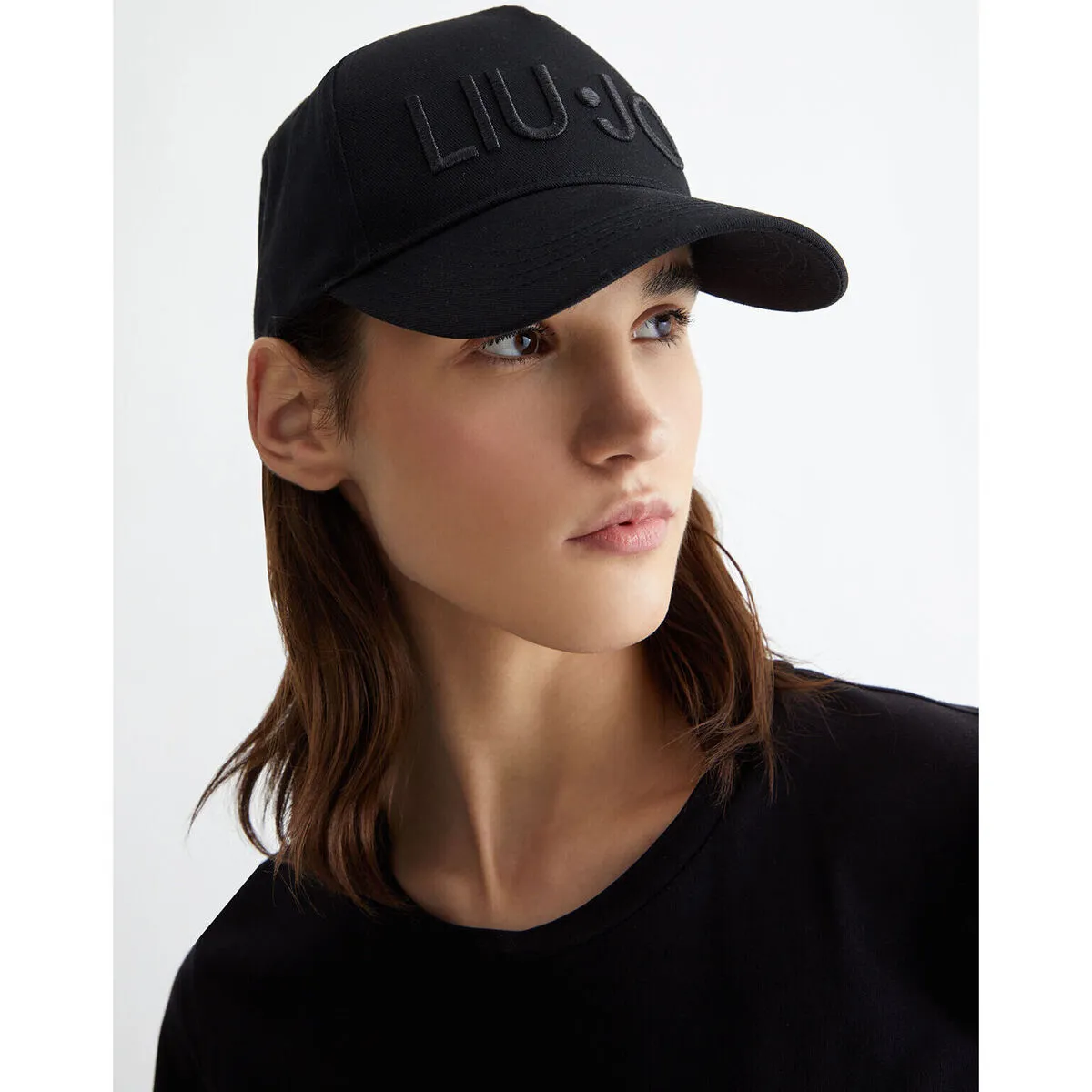 Gorra de béisbol con logotipo