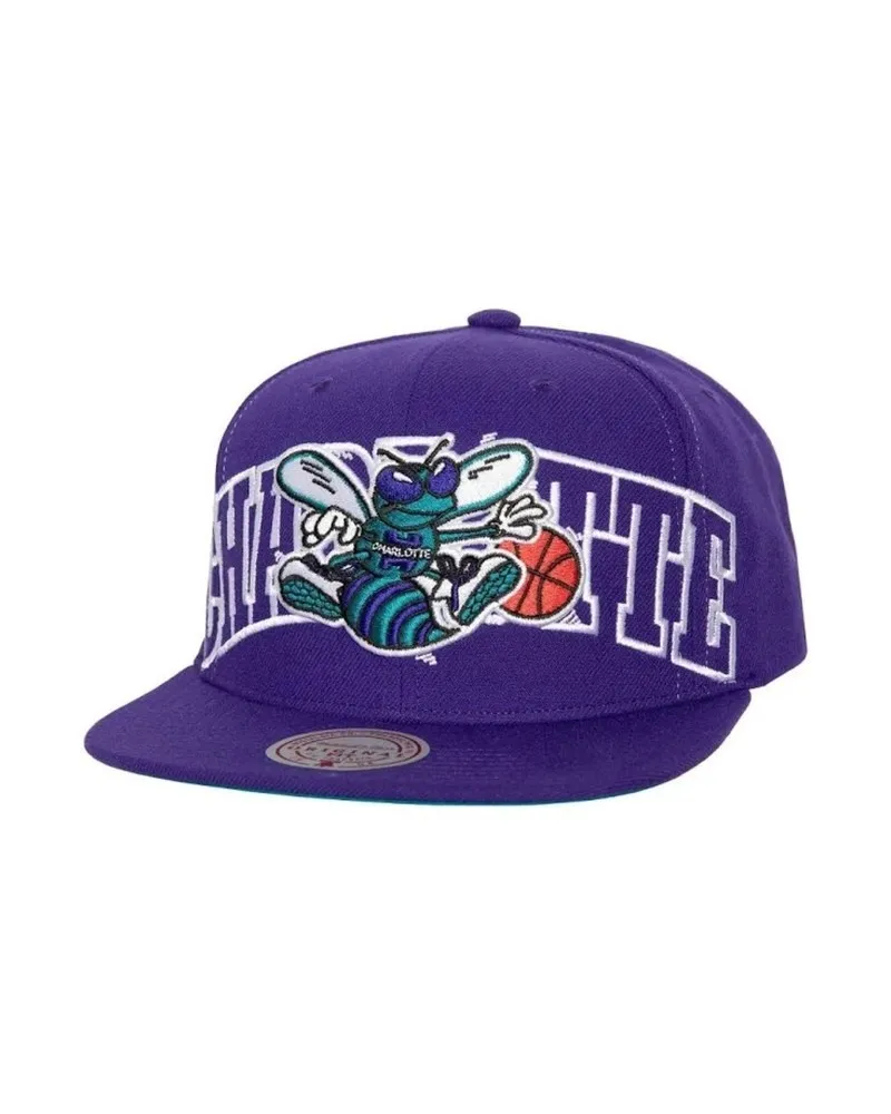 Gorra mitchell & ness morada hornets full frontal snapback hwc