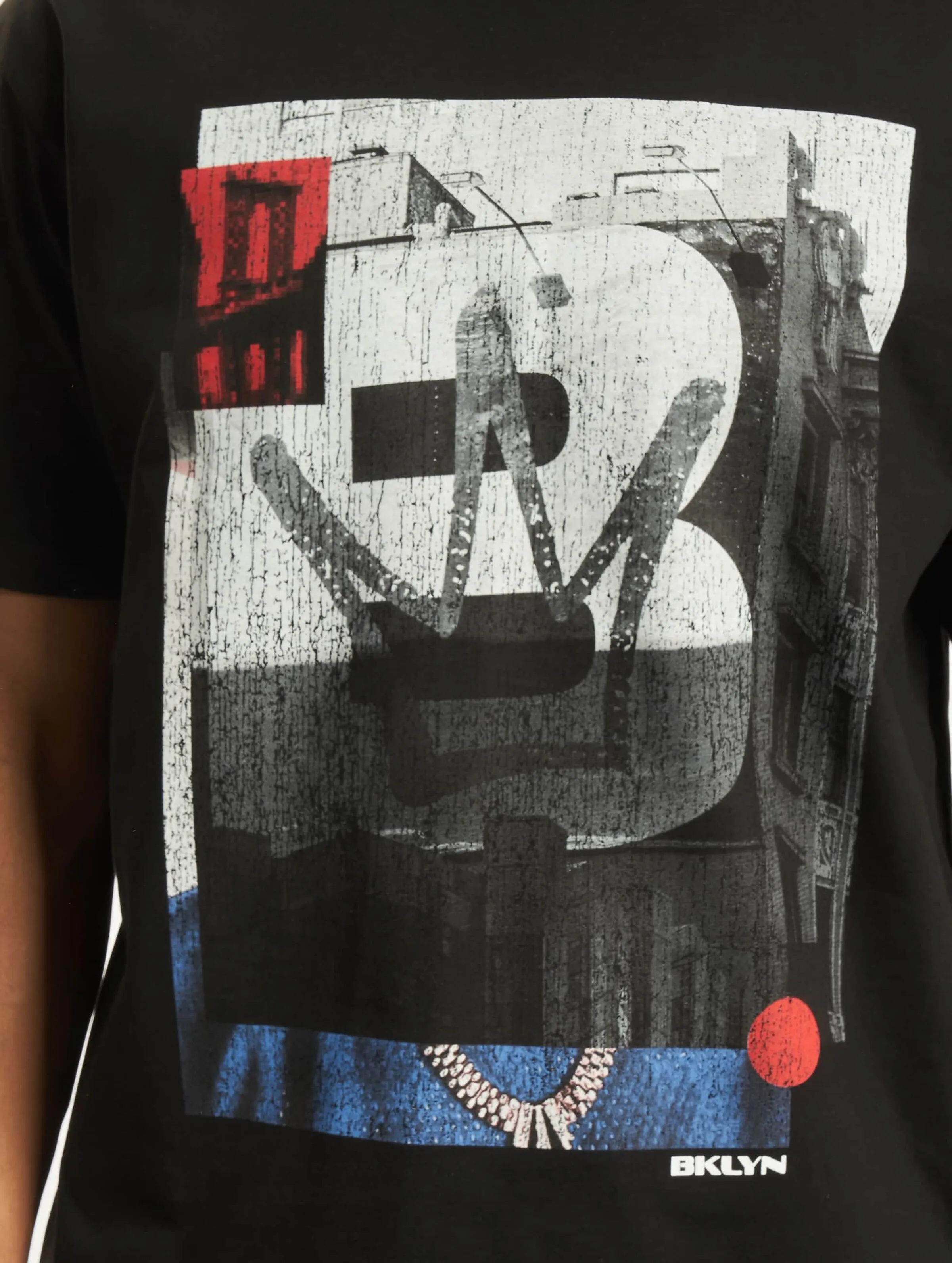 Mister Tee Upscale Brooklyn House Oversize