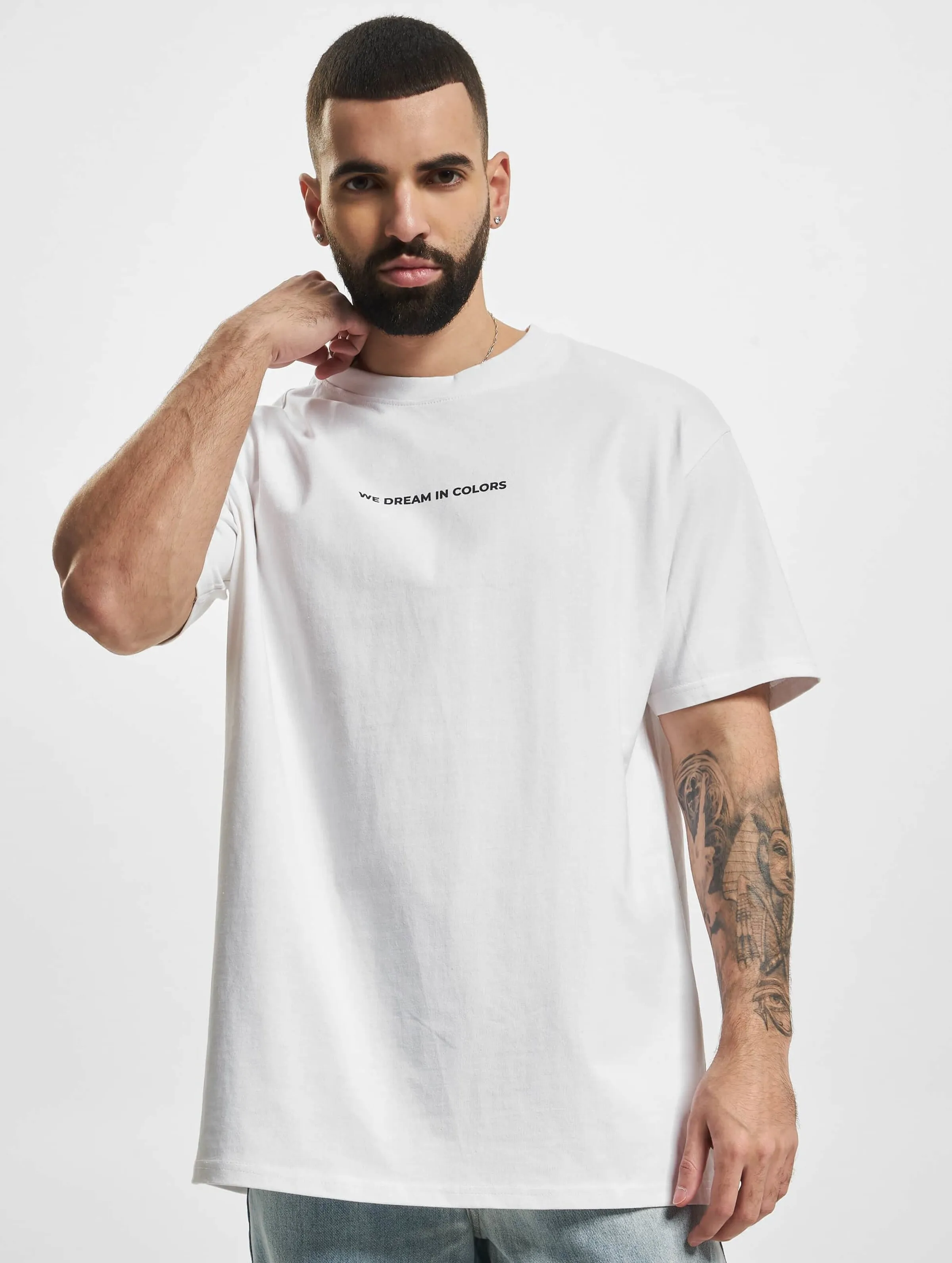 Mister Tee Upscale We Dream In Colors Oversize