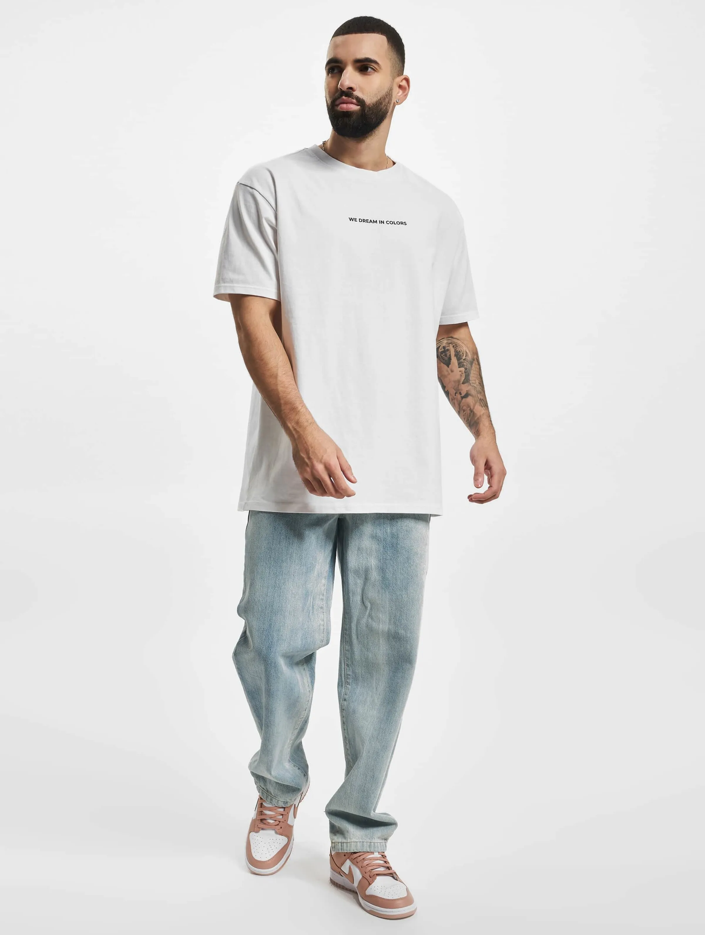 Mister Tee Upscale We Dream In Colors Oversize