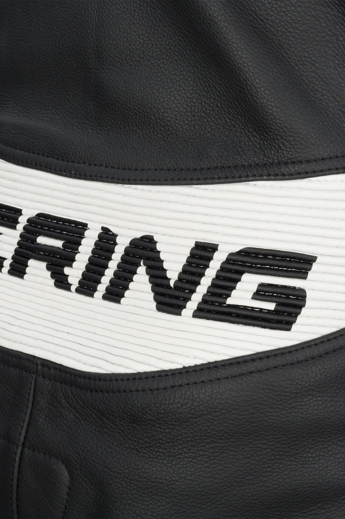 MONO DE CUERO BERING CURVER NEGRO