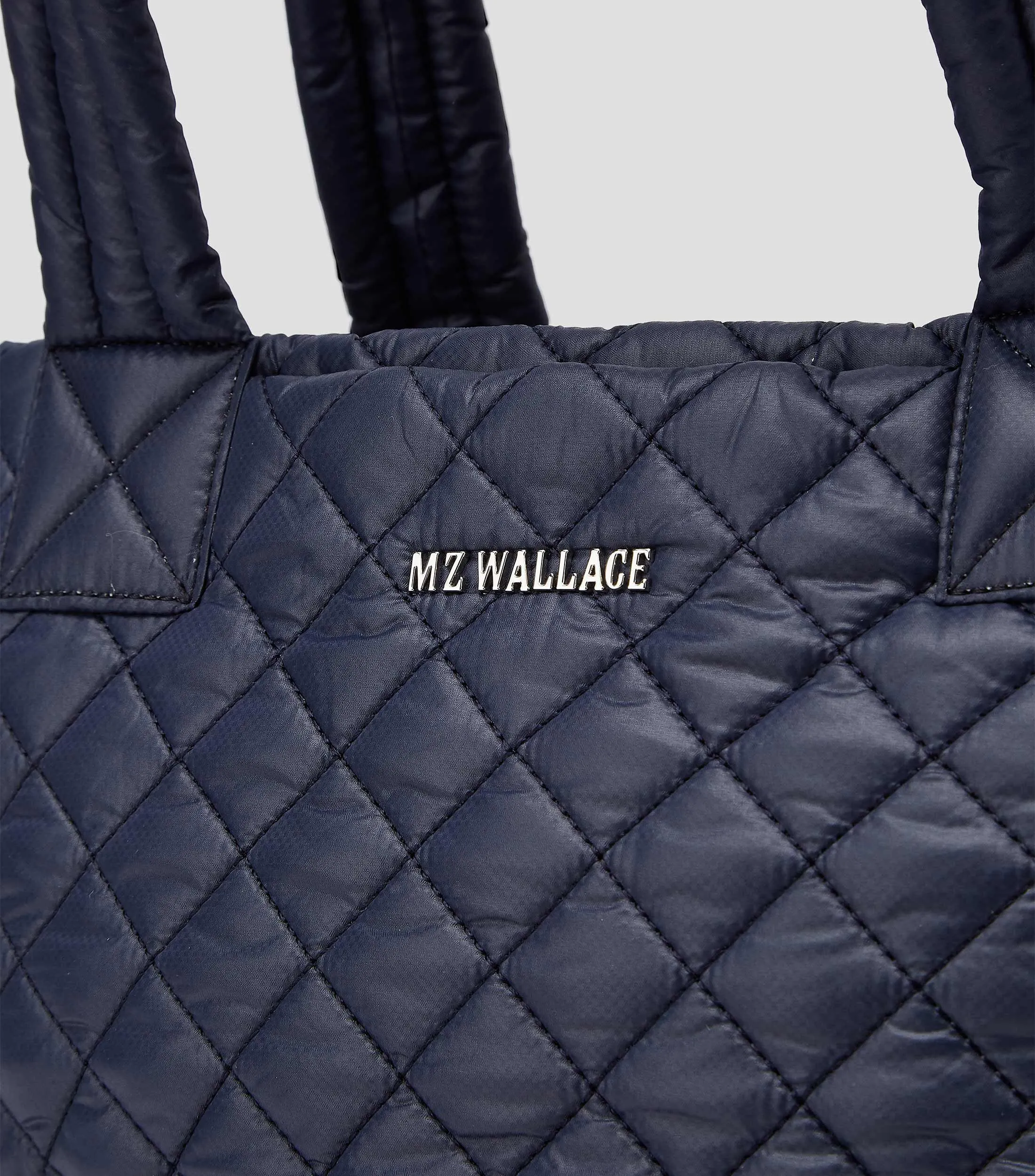 MZ Wallace Bolso tote capitoneado Small Metro Deluxe Mujer