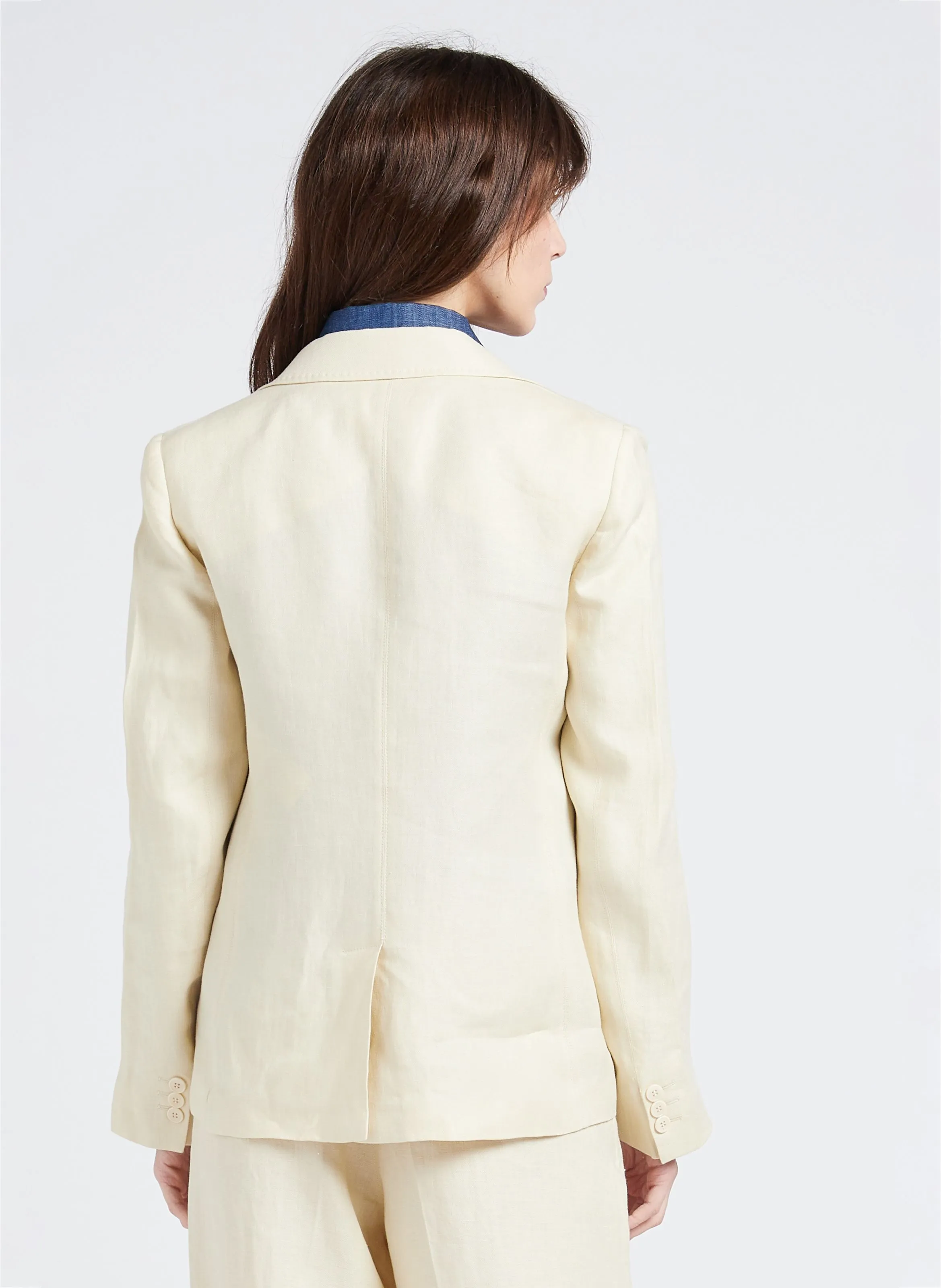 NALUT  CHAQUETA AJUSTADA DE LINO CON CUELLO SASTRE EN BEIGE