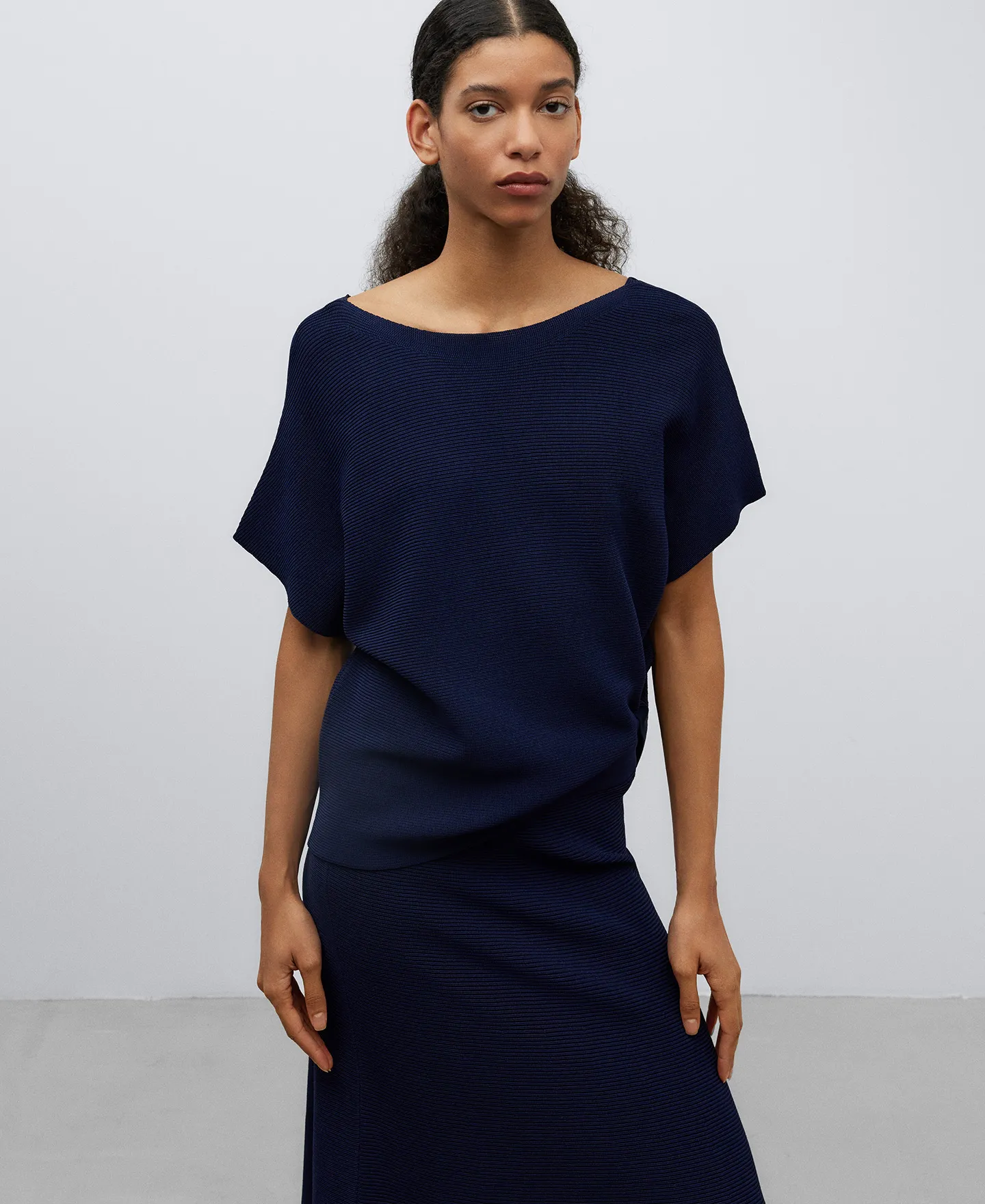 Navy blue short sleeve sweater woman