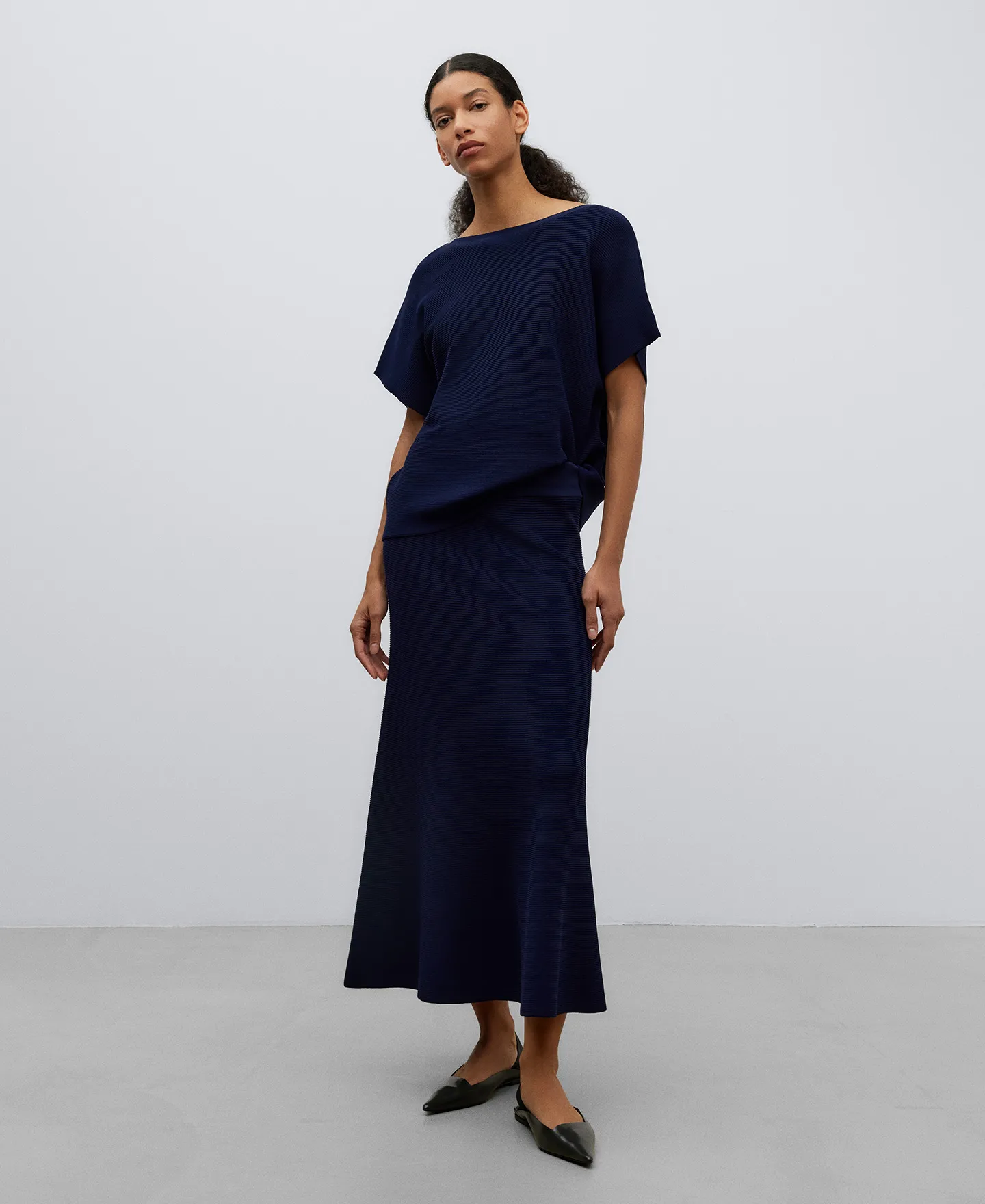 Navy blue short sleeve sweater woman