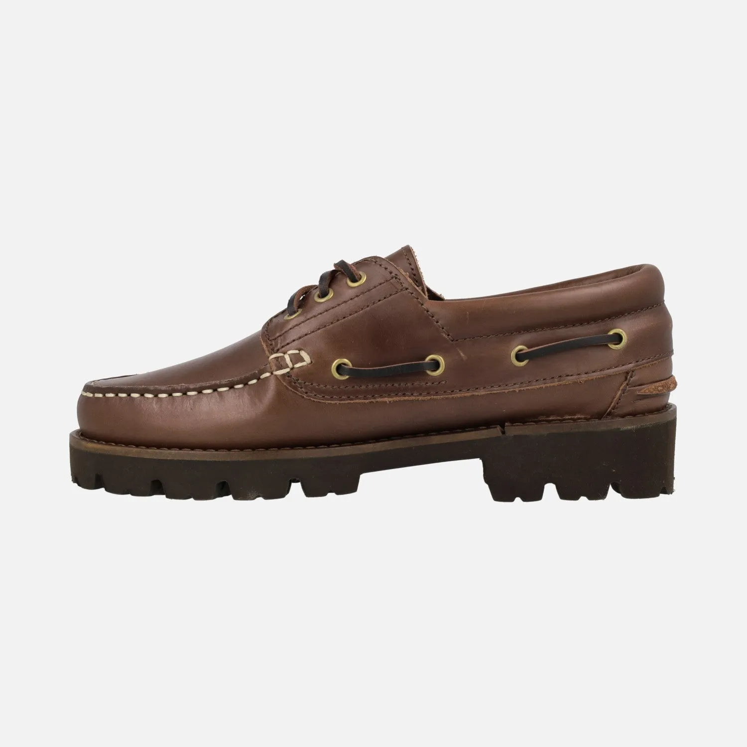 Naúticos clásicos de piel para hombre en color cuero