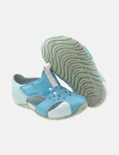 Nike Chancla azul básica