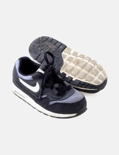 Nike Sneaker negra combinada