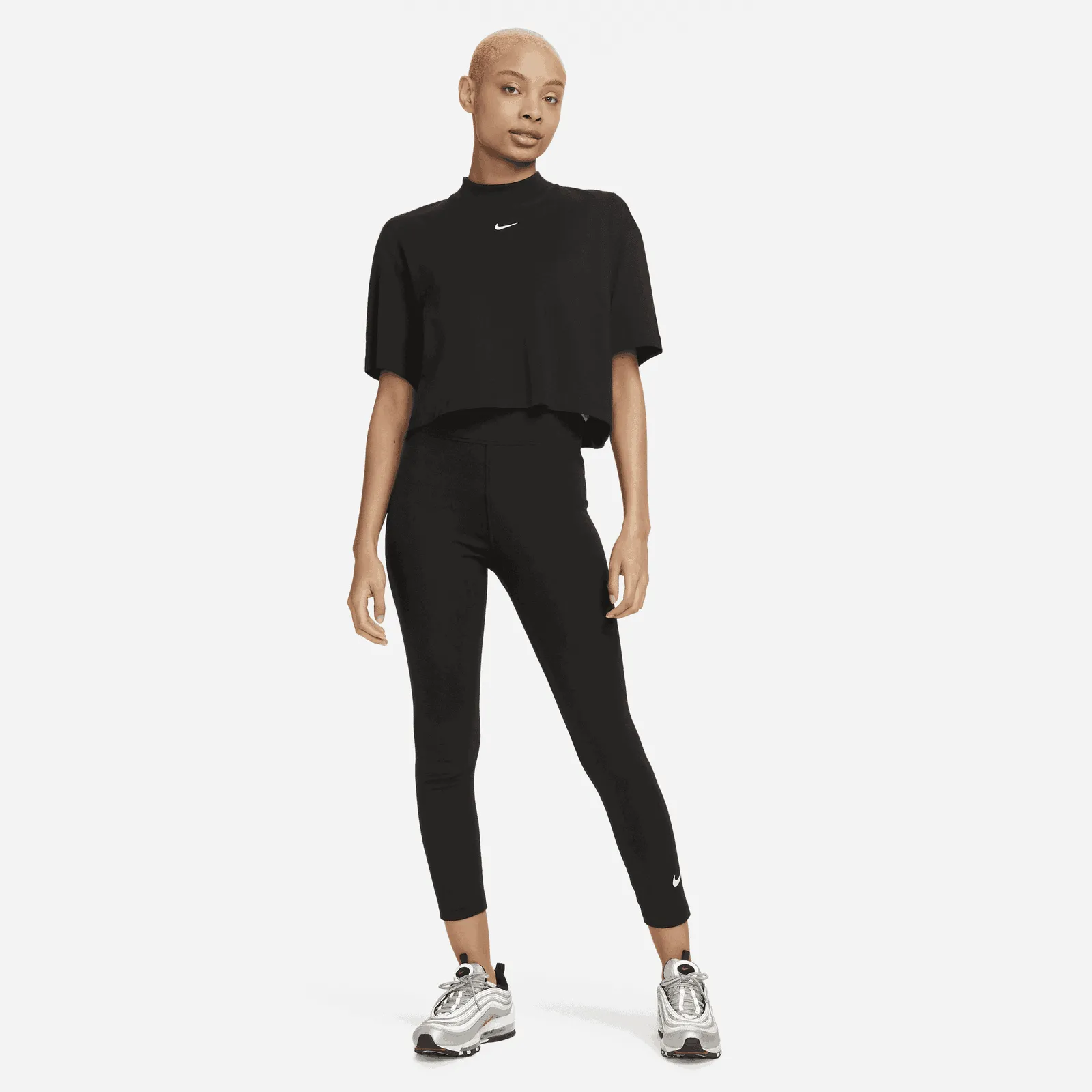 Nike Sportswear Classic