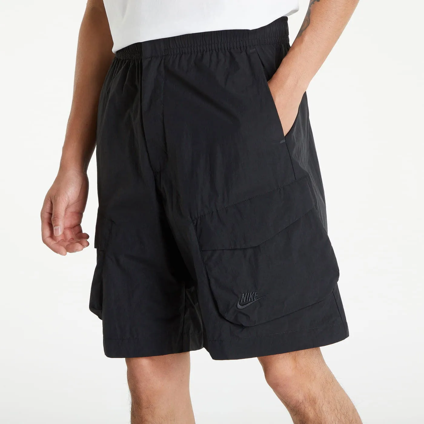 Nike Sportswear Tech Essentials