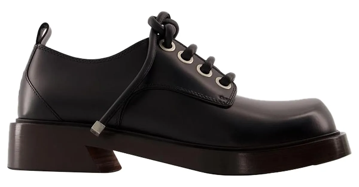 OLD CALF DERBIES  ALEXANDER MCQUEEN  CUERO  NEGRO 