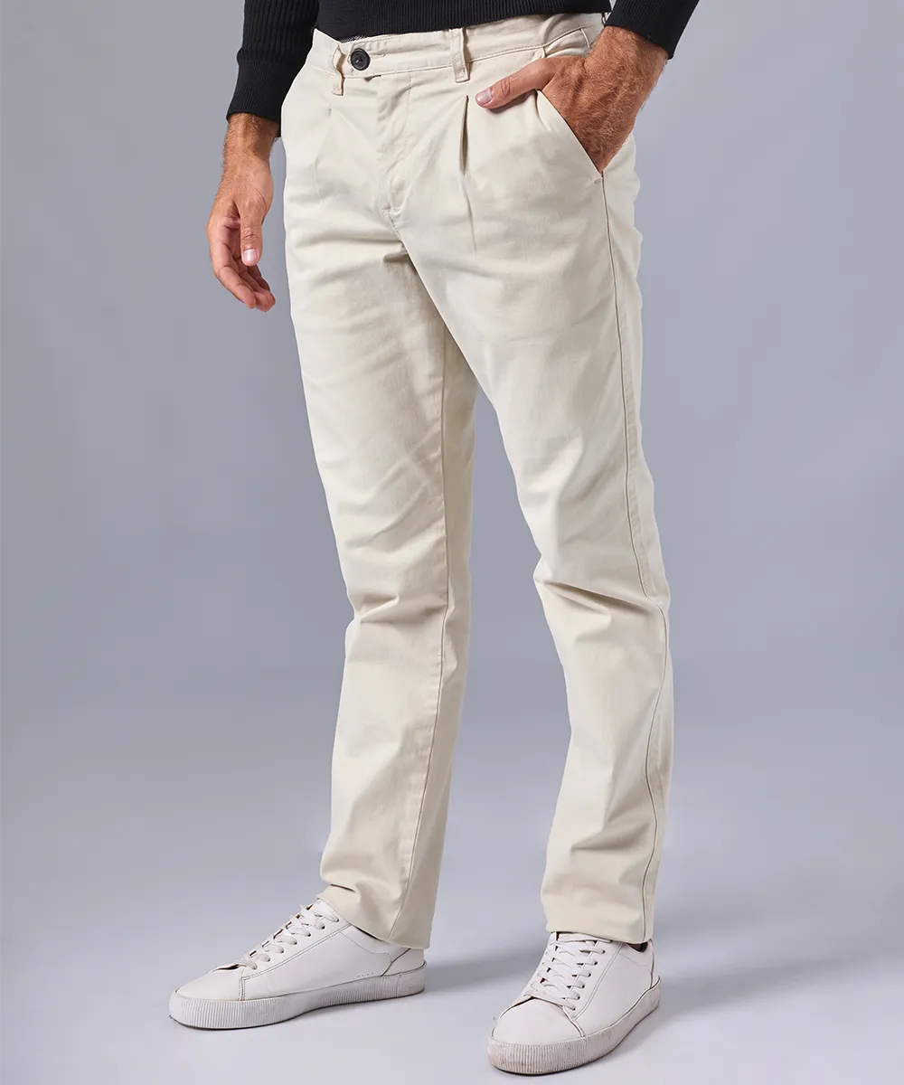 PANTALON DRILL CON PLIEGUE SLIM FIT BEIGE OI24