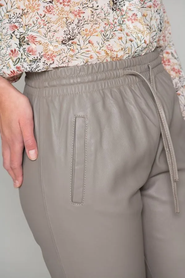 Pantalon Mujeres Oakwood Gift Mastic 518