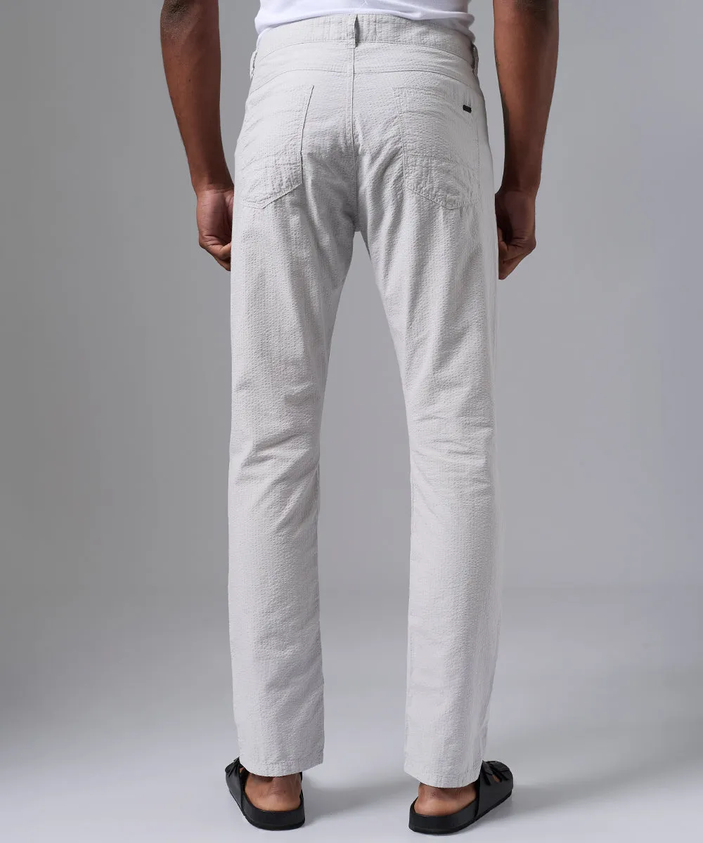 PANTALON SEER SUCKER SLIM FIT GRIS PV25