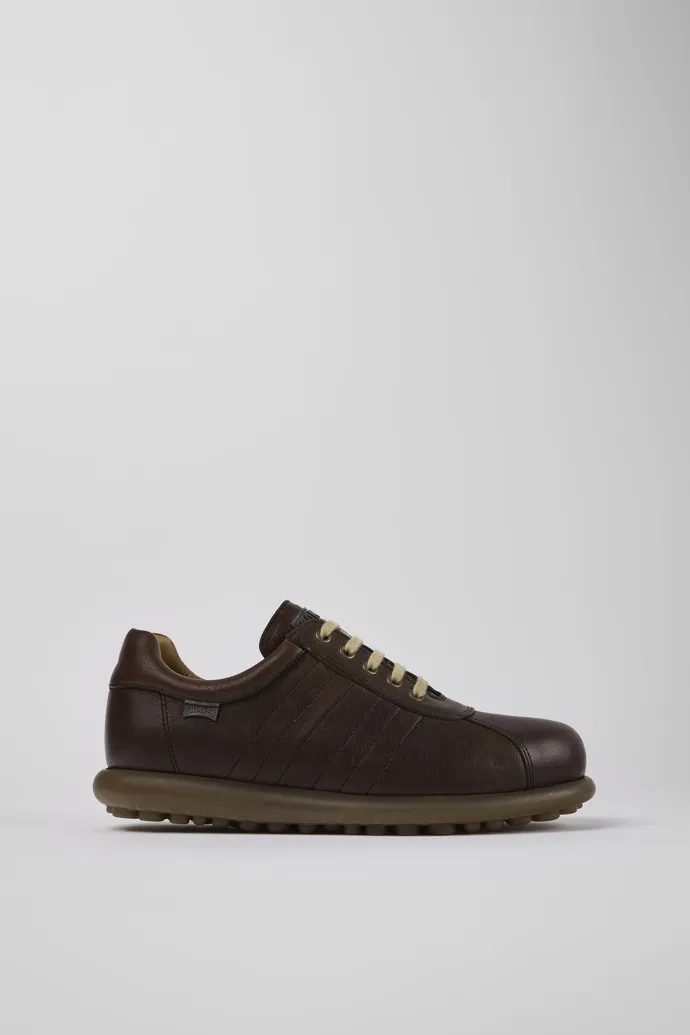 Pelotas Zapatos para hombre en piel curtida vegetal de color marrón