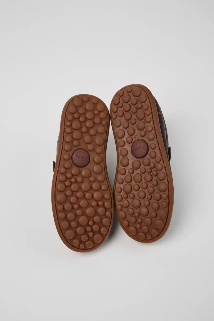 Pelotas Zapatos para niños en piel y tejido de color marrón oscuro