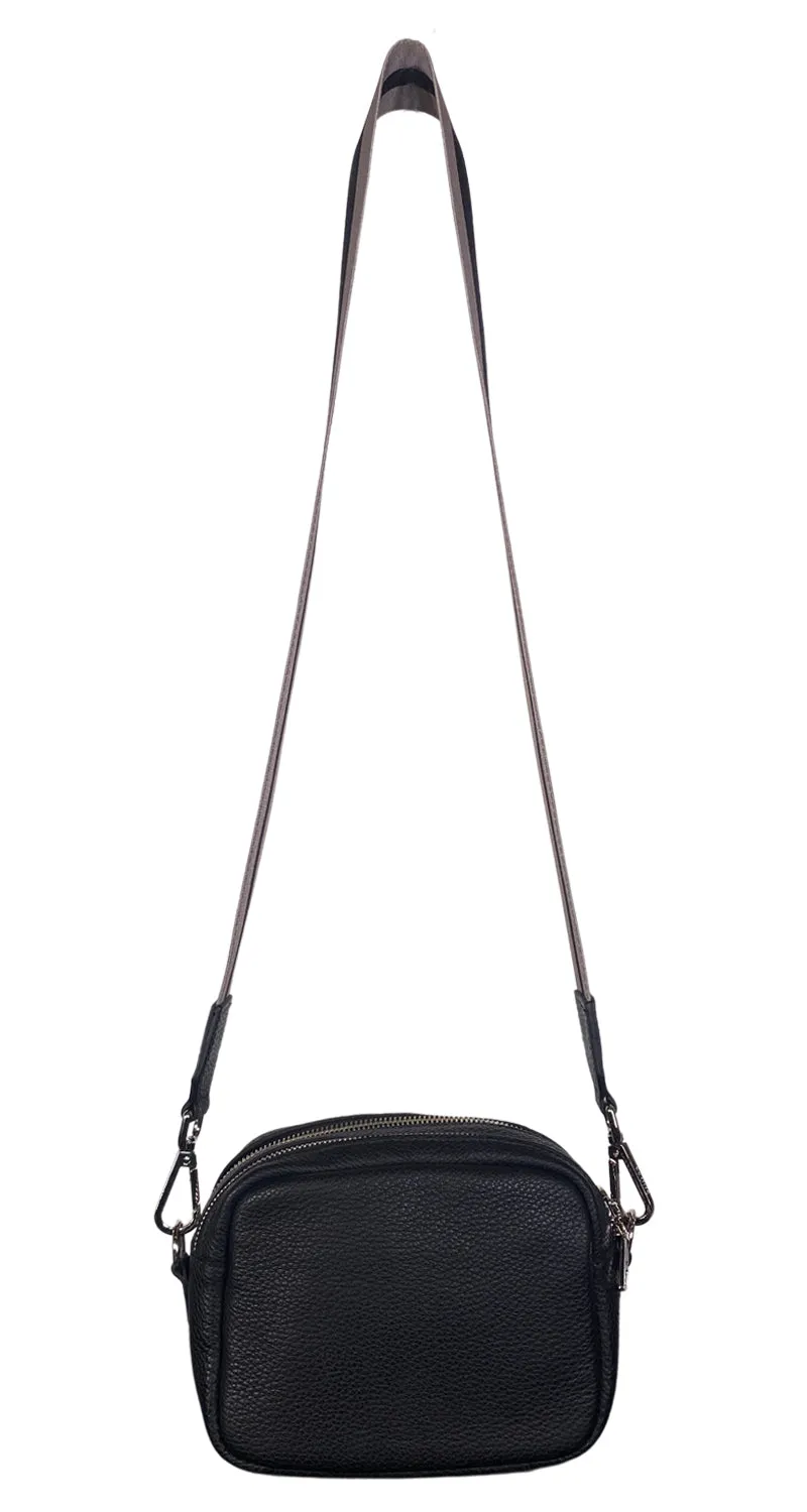 PRÜNE Bandolera Negra Cuero
