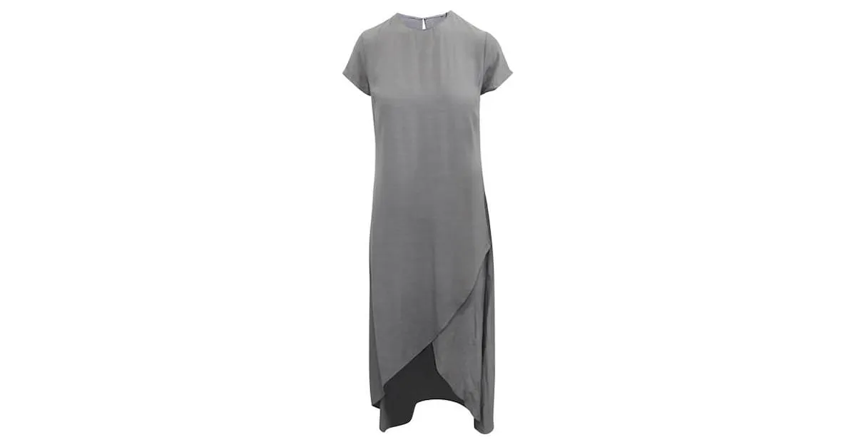 Reformation Vestido Reforma de manga corta 