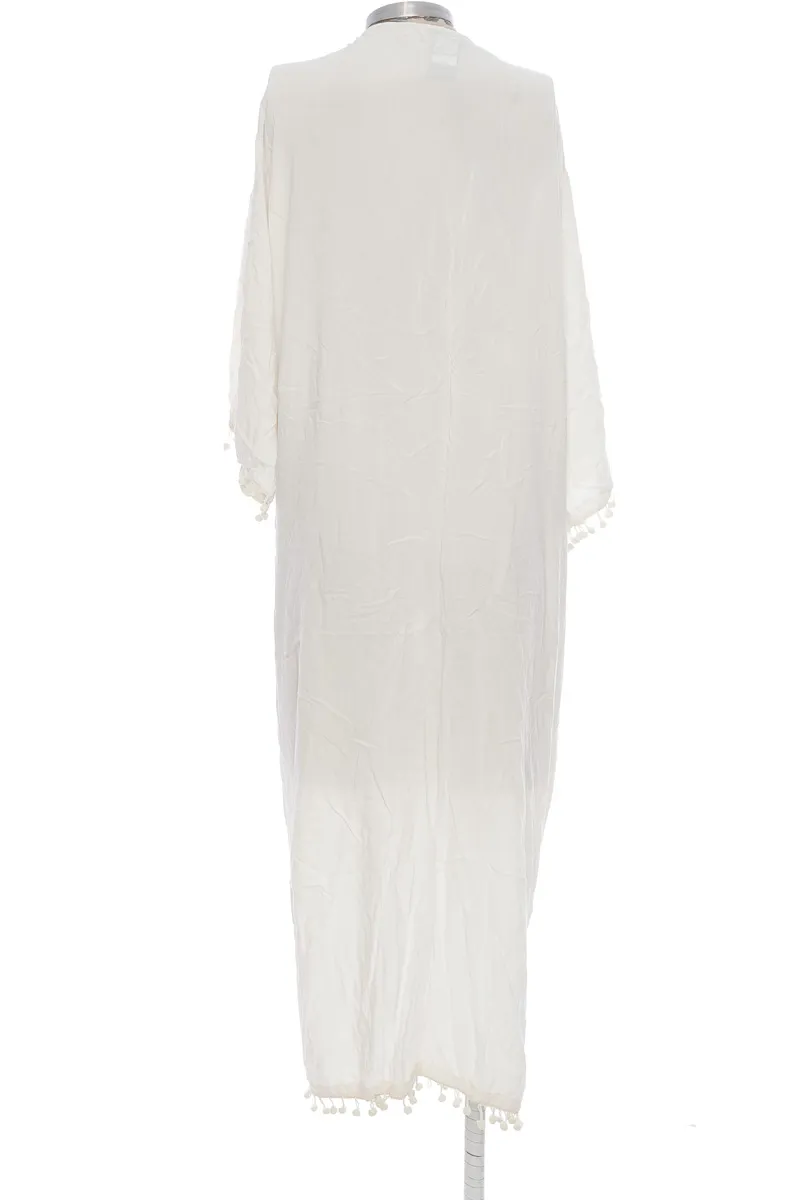 ROPA DEPORTIVA / SALIDA DE BAñO COLOR BLANCO  CLOSEANDO