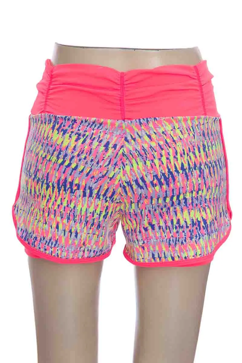 ROPA DEPORTIVA / SALIDA DE BAñO COLOR FUCSIA  CLOSEANDO