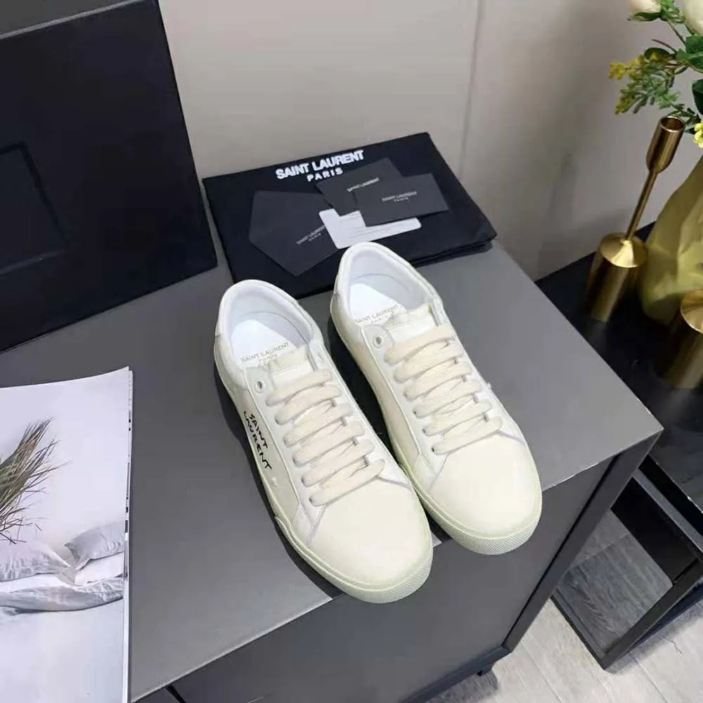 Saint Laurent Zapatillas YSL Mujer Court Classic SL/06 Bordadas con Saint Laurent